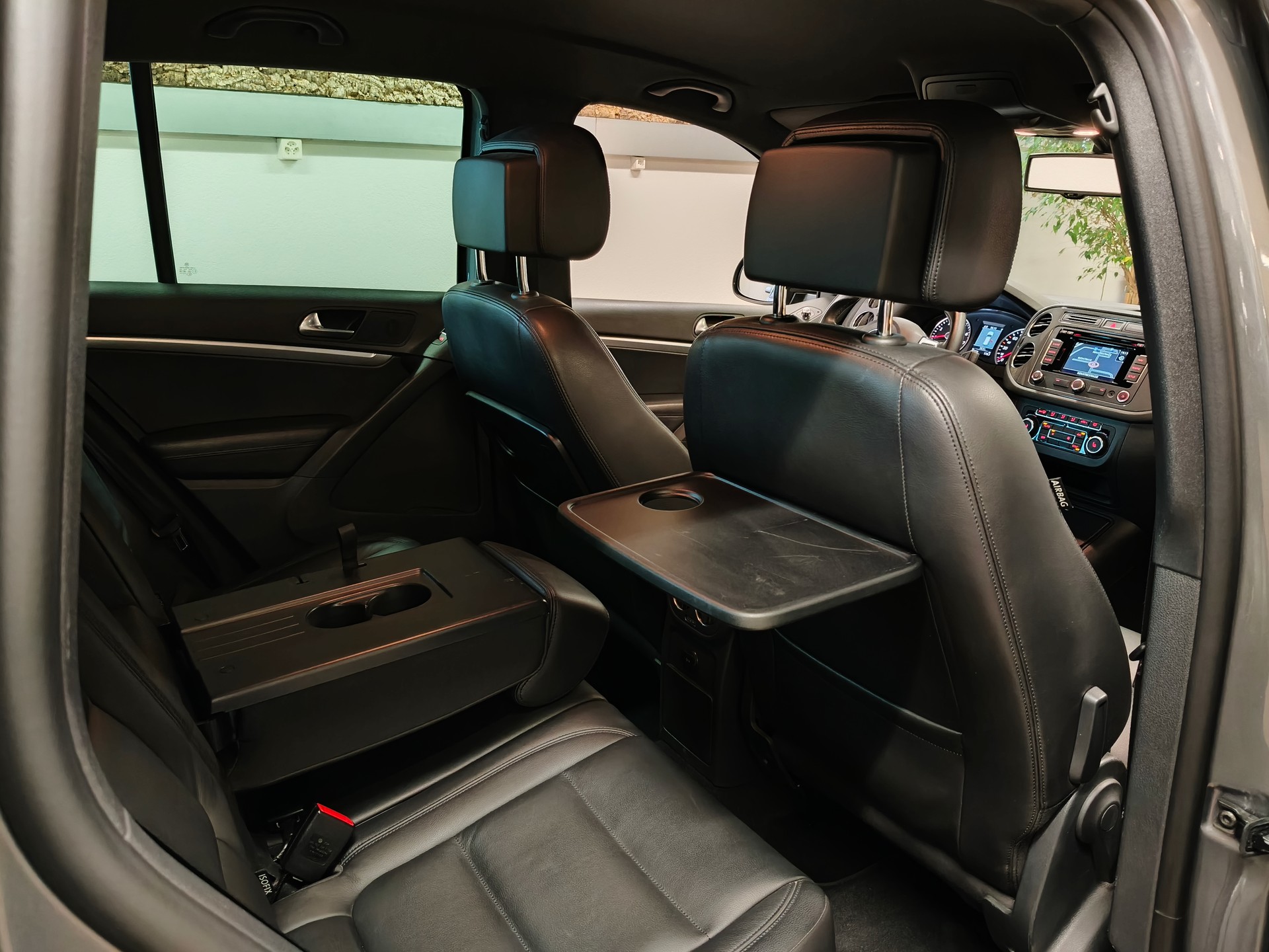 VW Tiguan 2.0 TSI R-Line Design 4Motion DSG-image-29