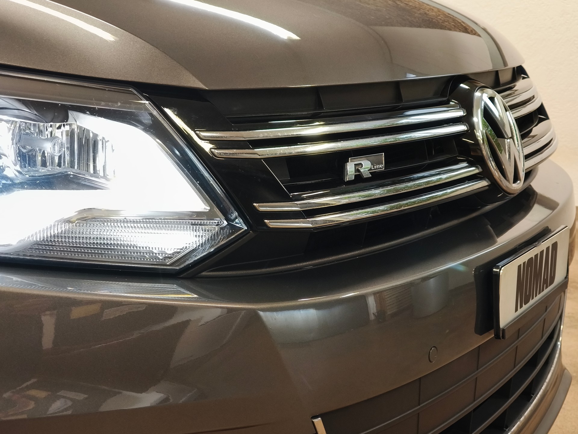 VW Tiguan 2.0 TSI R-Line Design 4Motion DSG-image-7