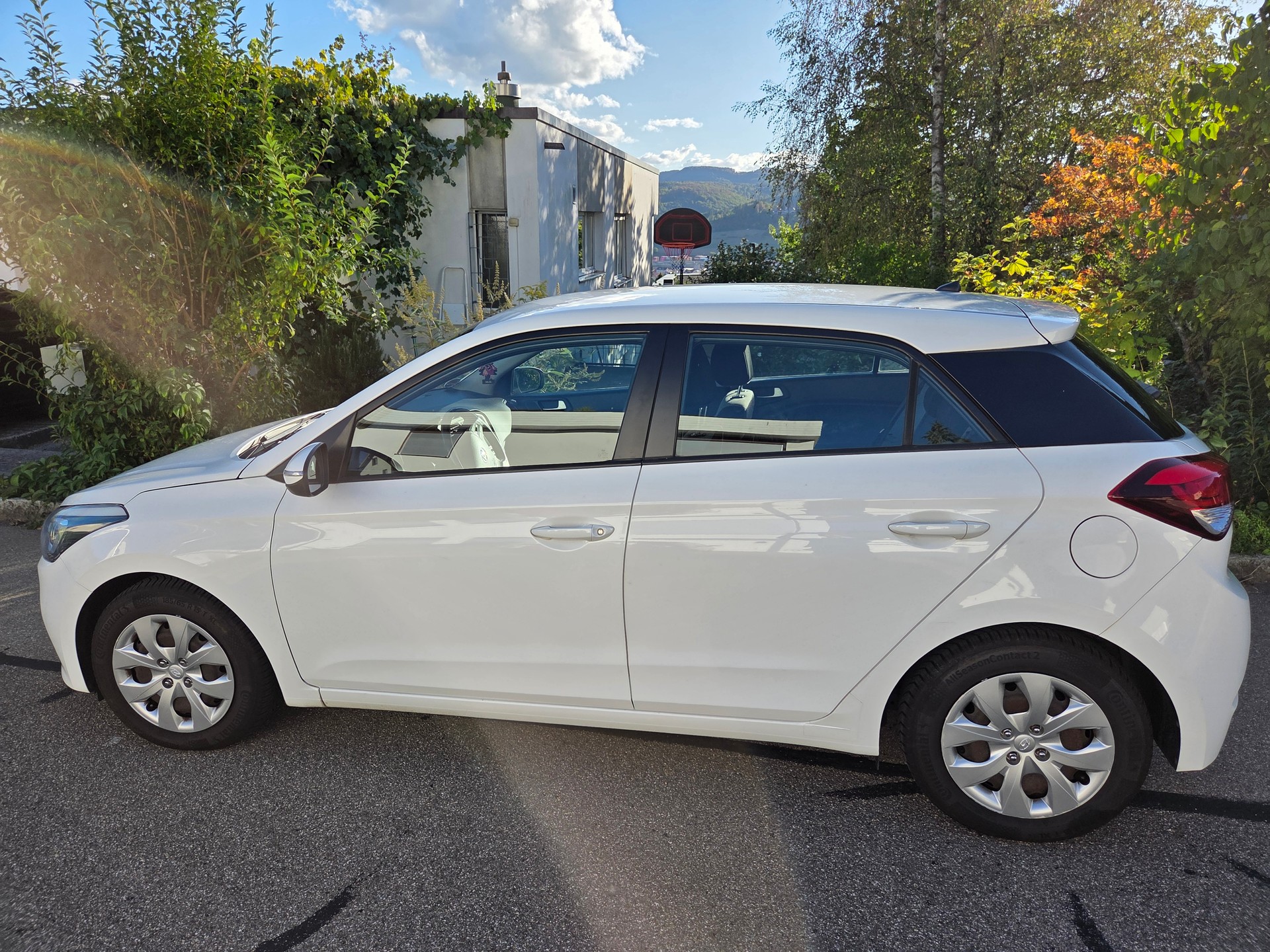 HYUNDAI 1.2 Amplia-image-0