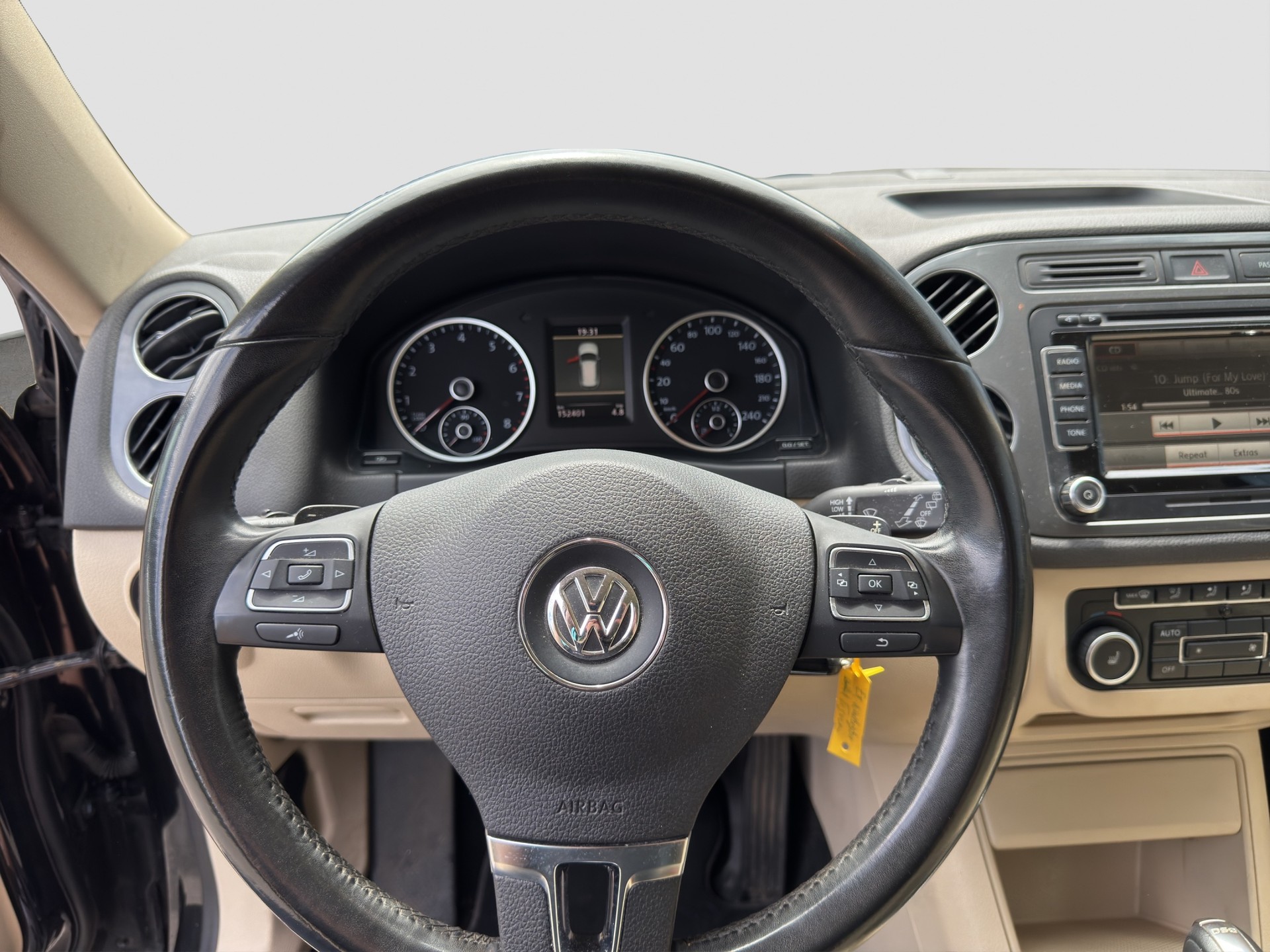 VW Tiguan 2.0 TSI Sport&Style 4Motion DSG-image-10