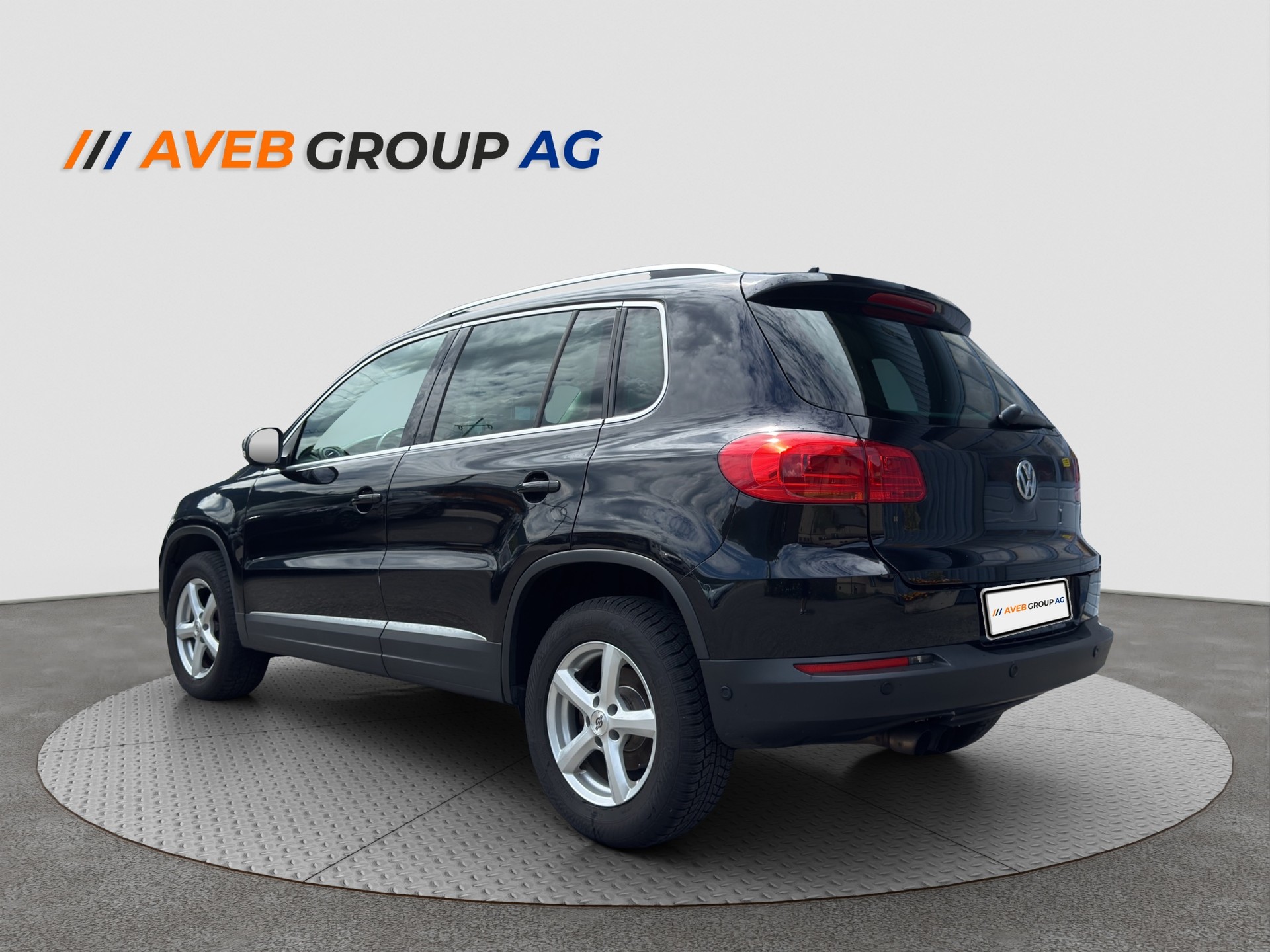 VW Tiguan 2.0 TSI Sport&Style 4Motion DSG-image-3