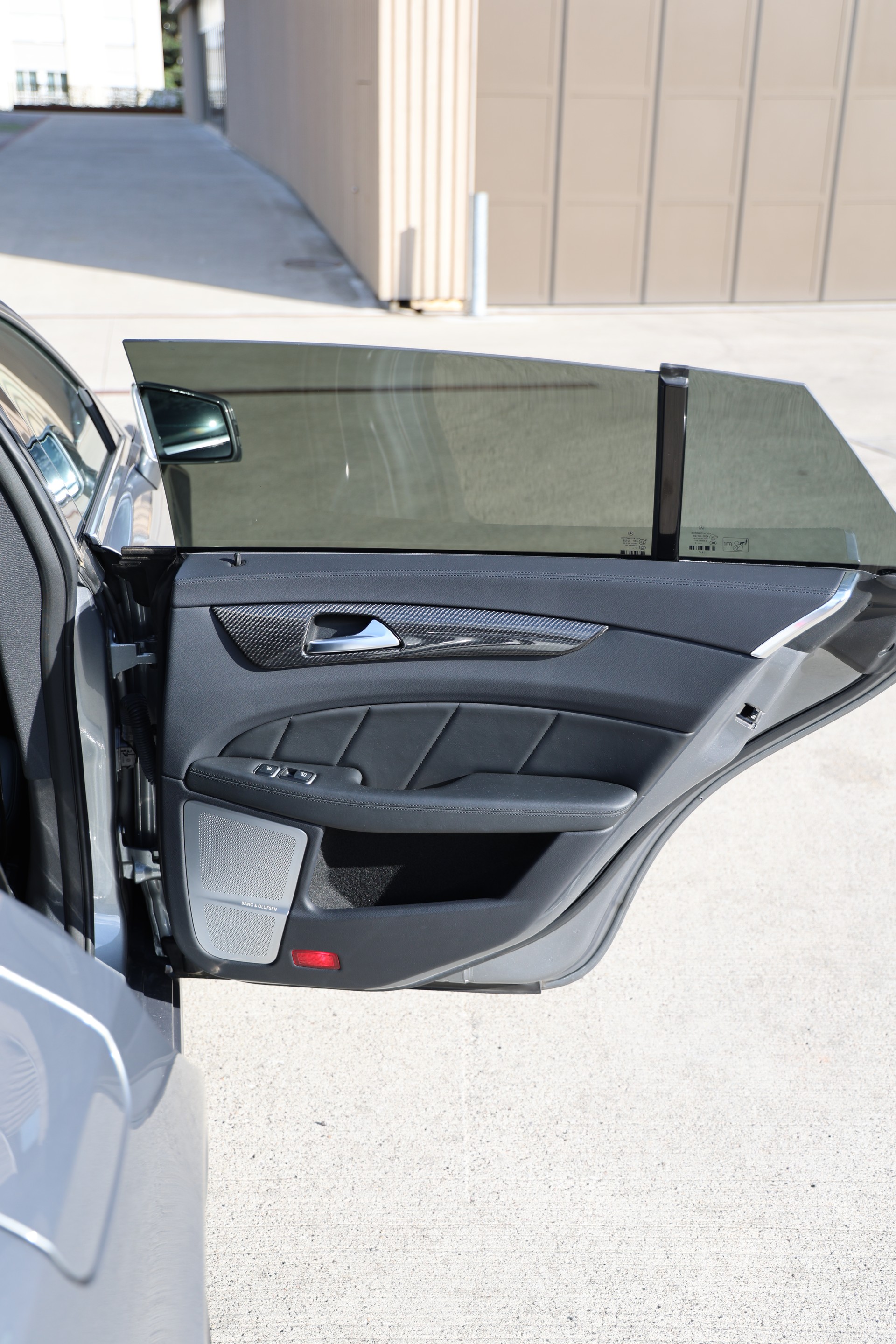 MERCEDES-BENZ CLS 63 AMG-image-14