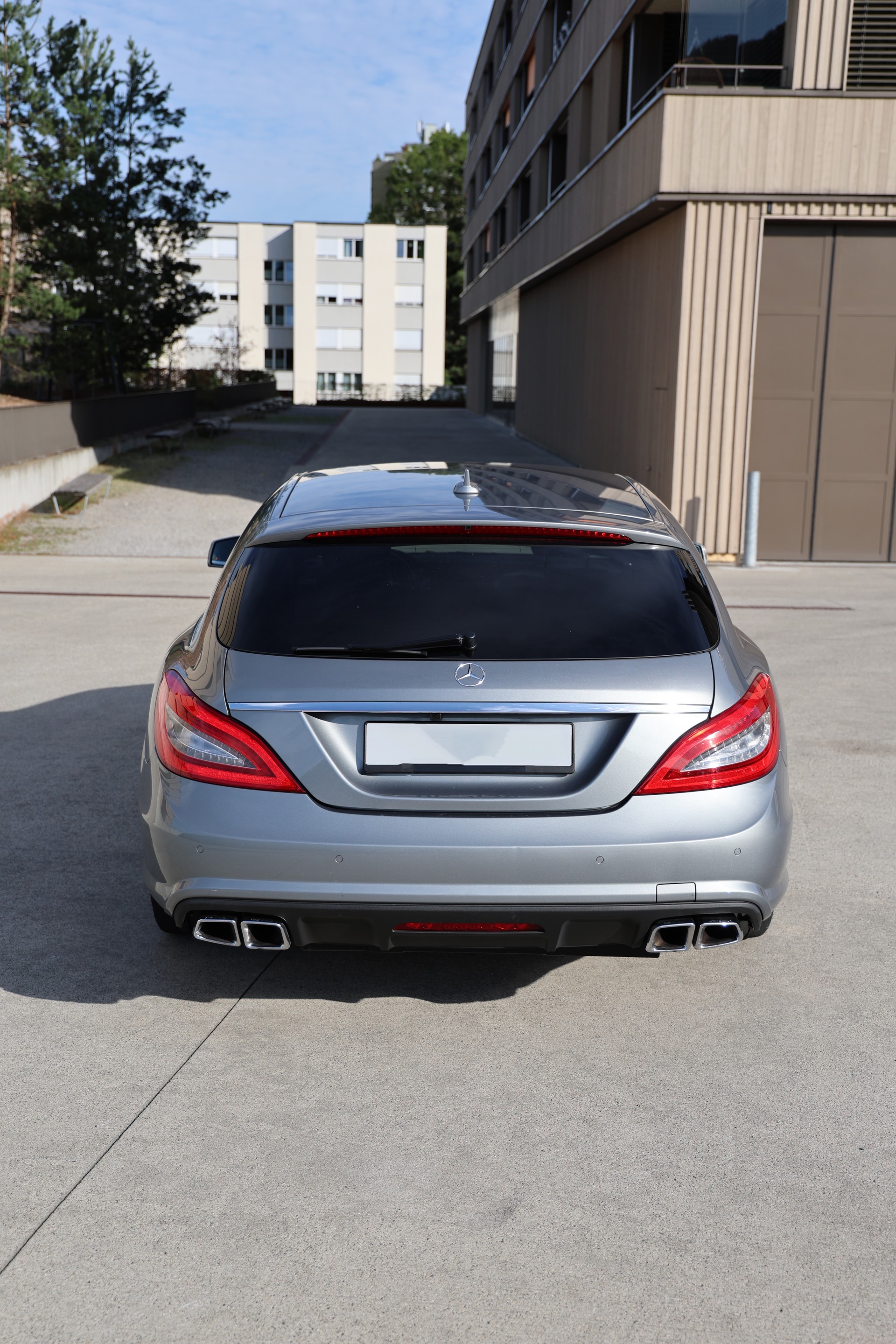 MERCEDES-BENZ CLS 63 AMG-image-5
