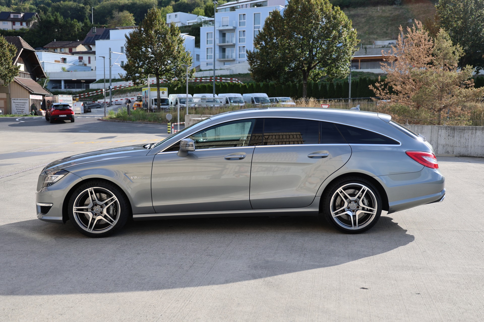 MERCEDES-BENZ CLS 63 AMG-image-4