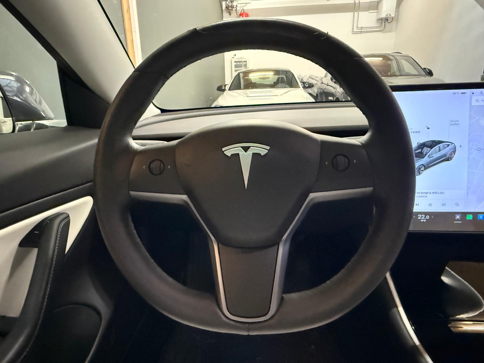 TESLA Model 3 Long Range Dual Motor AWD-image-19