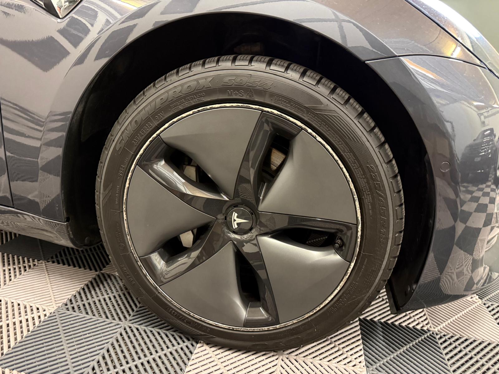 TESLA Model 3 Long Range Dual Motor AWD-image-26