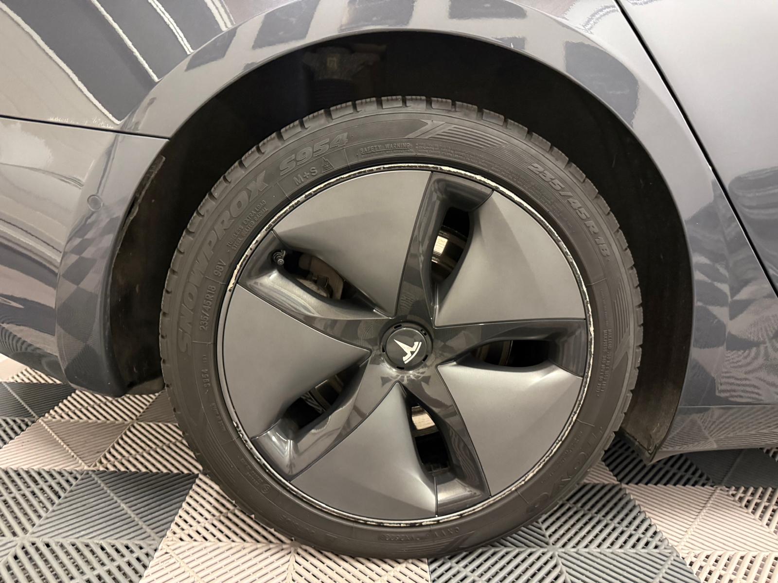 TESLA Model 3 Long Range Dual Motor AWD-image-25
