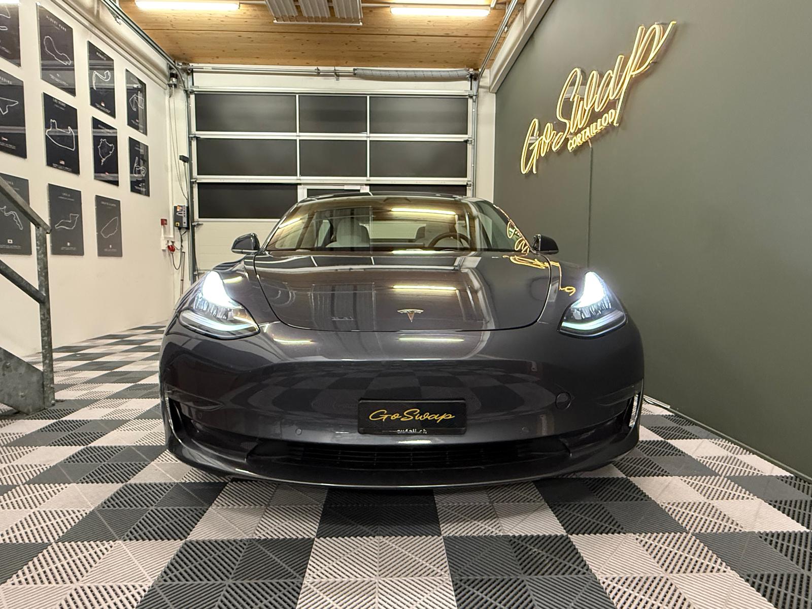 TESLA Model 3 Long Range Dual Motor AWD-image-8
