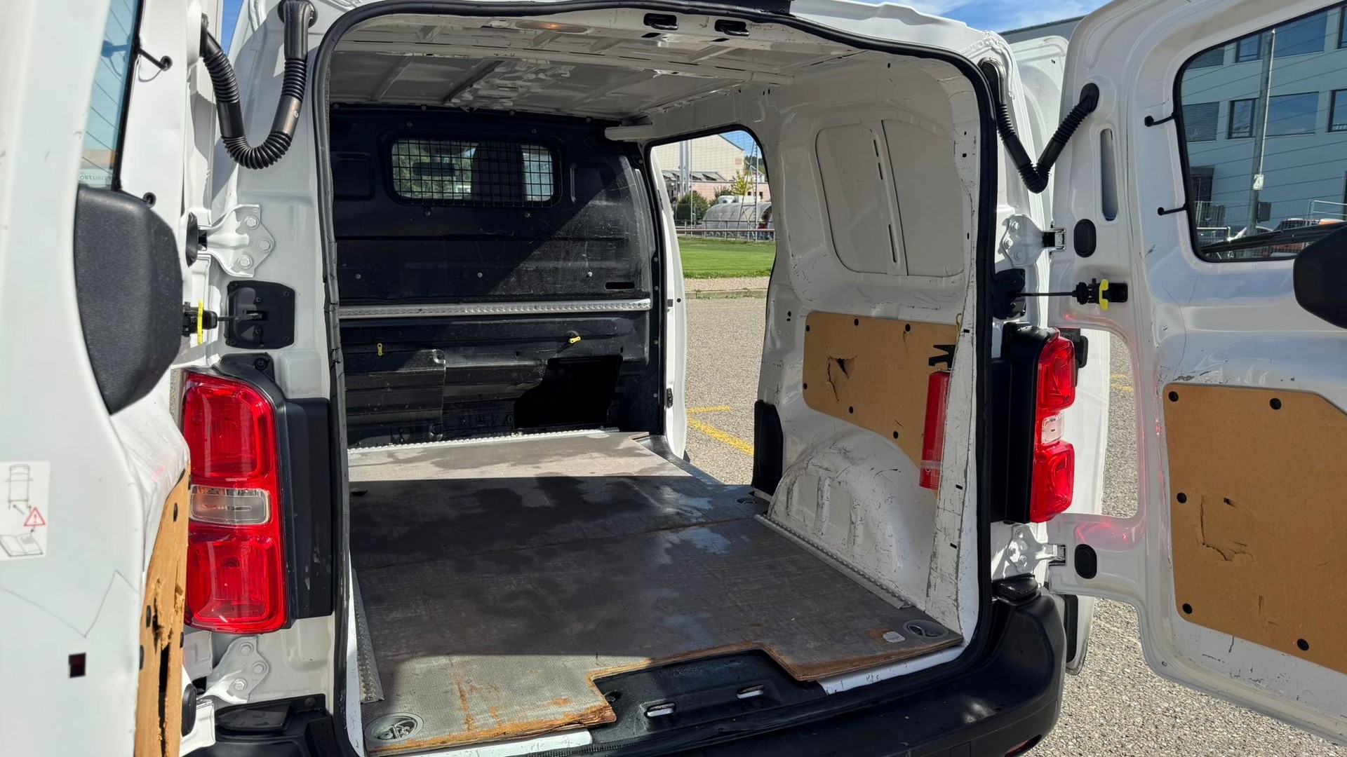 CITROEN Jumpy 2.0 BlueHDi 150 S&S M Attraction-image-7