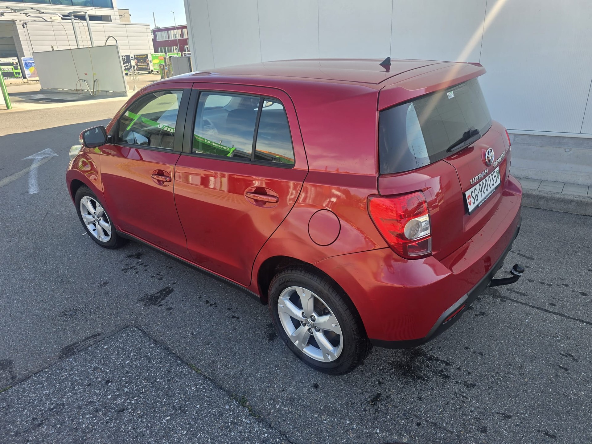 TOYOTA UrbanCruiser 1.4 D-4D Linea Sol 4WD-image-3