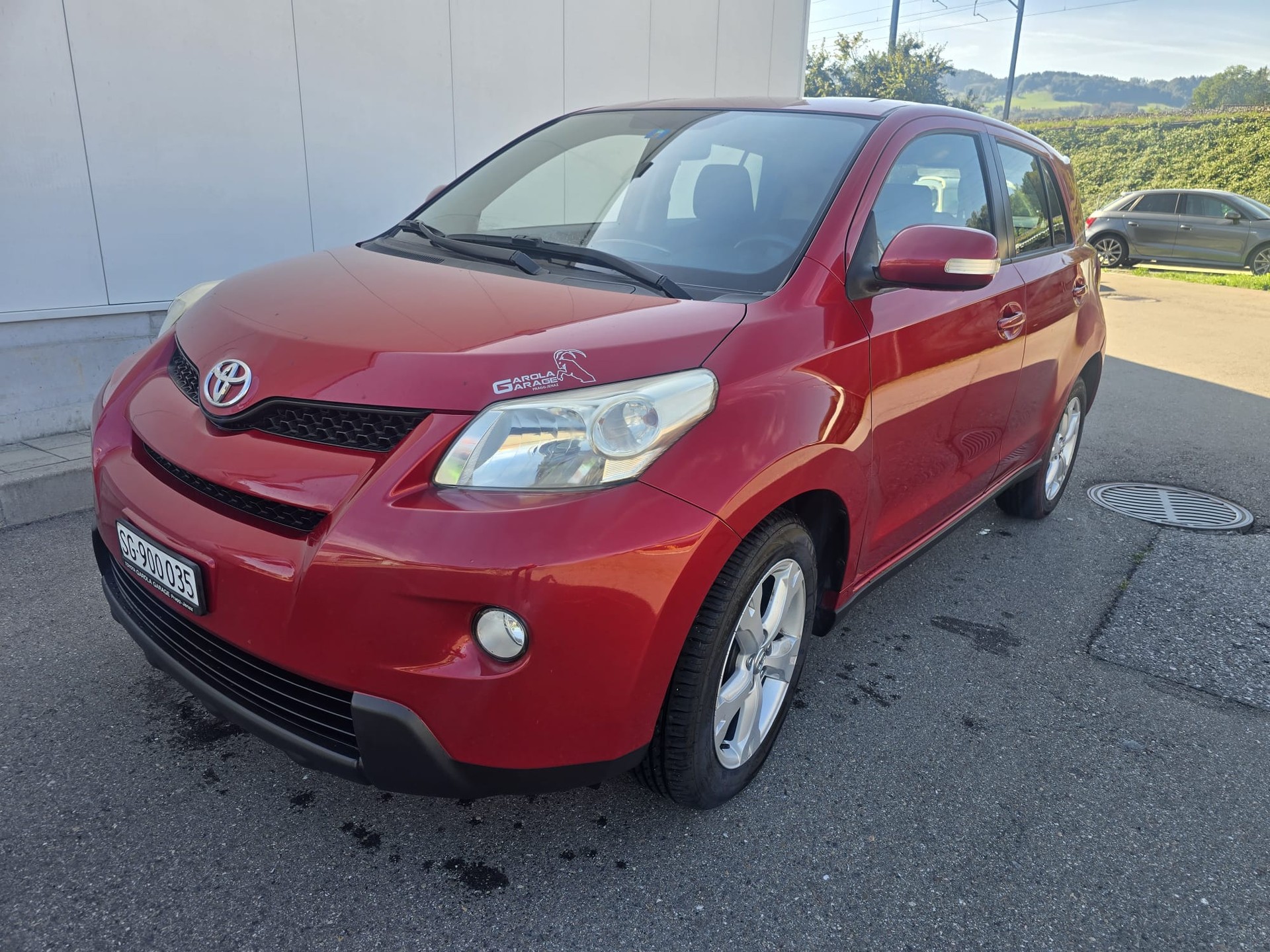 TOYOTA UrbanCruiser 1.4 D-4D Linea Sol 4WD-image-1