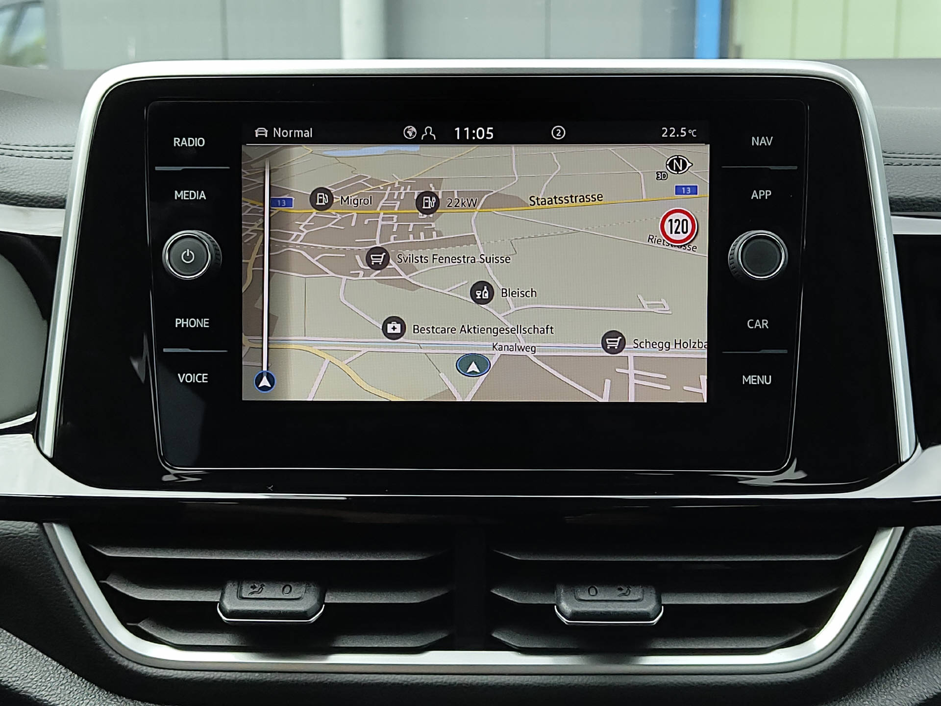 VW T-Roc 1.5 TSI R-Line DSG-image-7