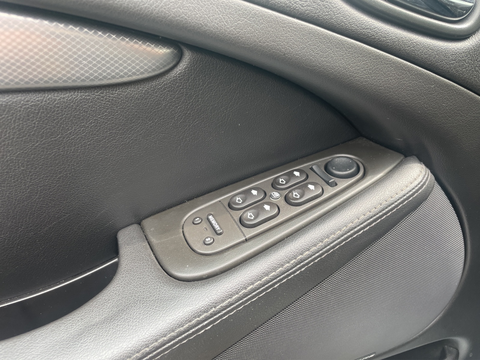 JAGUAR JAGUAR S-Type R 4.2 V8 SUPERCHARGED – BRITISCHE ELEGANZ MIT V8-KRAFT | R-AUSFÜHRUNG |-image-15