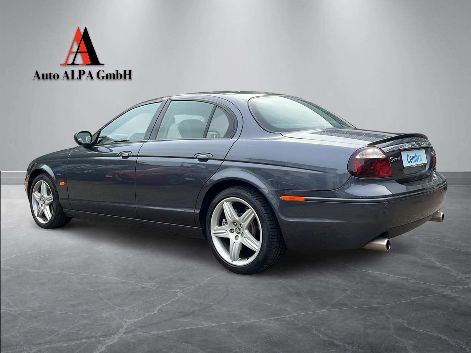 JAGUAR JAGUAR S-Type R 4.2 V8 SUPERCHARGED – BRITISCHE ELEGANZ MIT V8-KRAFT | R-AUSFÜHRUNG |-image-2