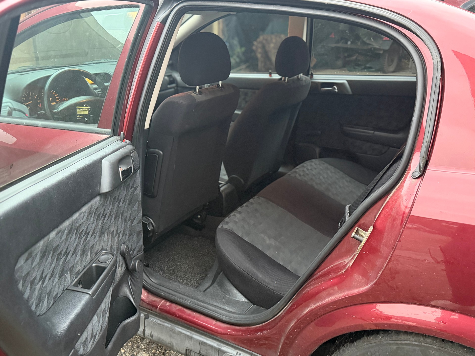 OPEL Astra 1.4i 16V Club-image-9