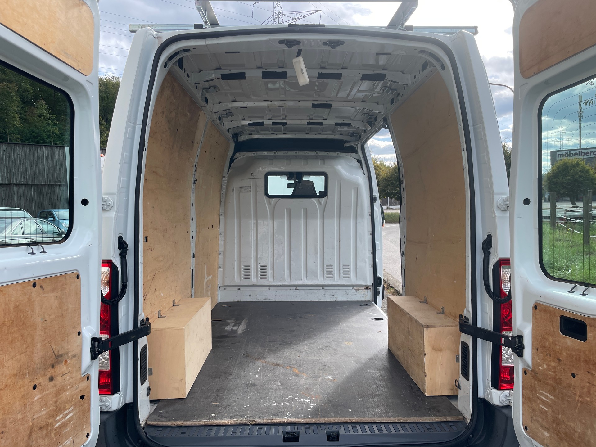 RENAULT Master T35 2.3dCi L2H2-image-9