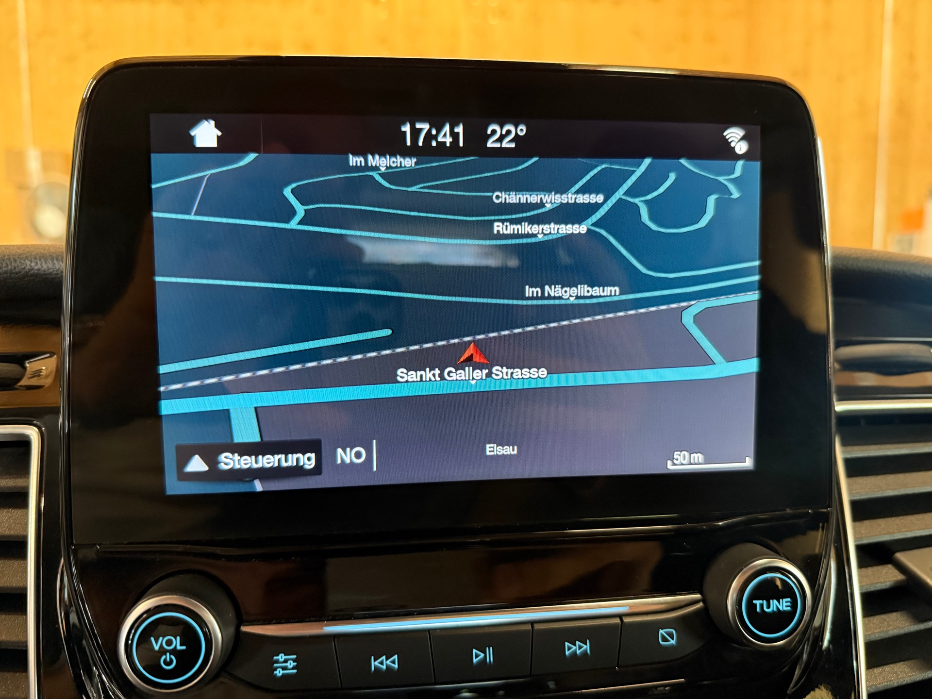 FORD Tourneo Custom 310 L1H1 Titanium SelectShift A-image-13