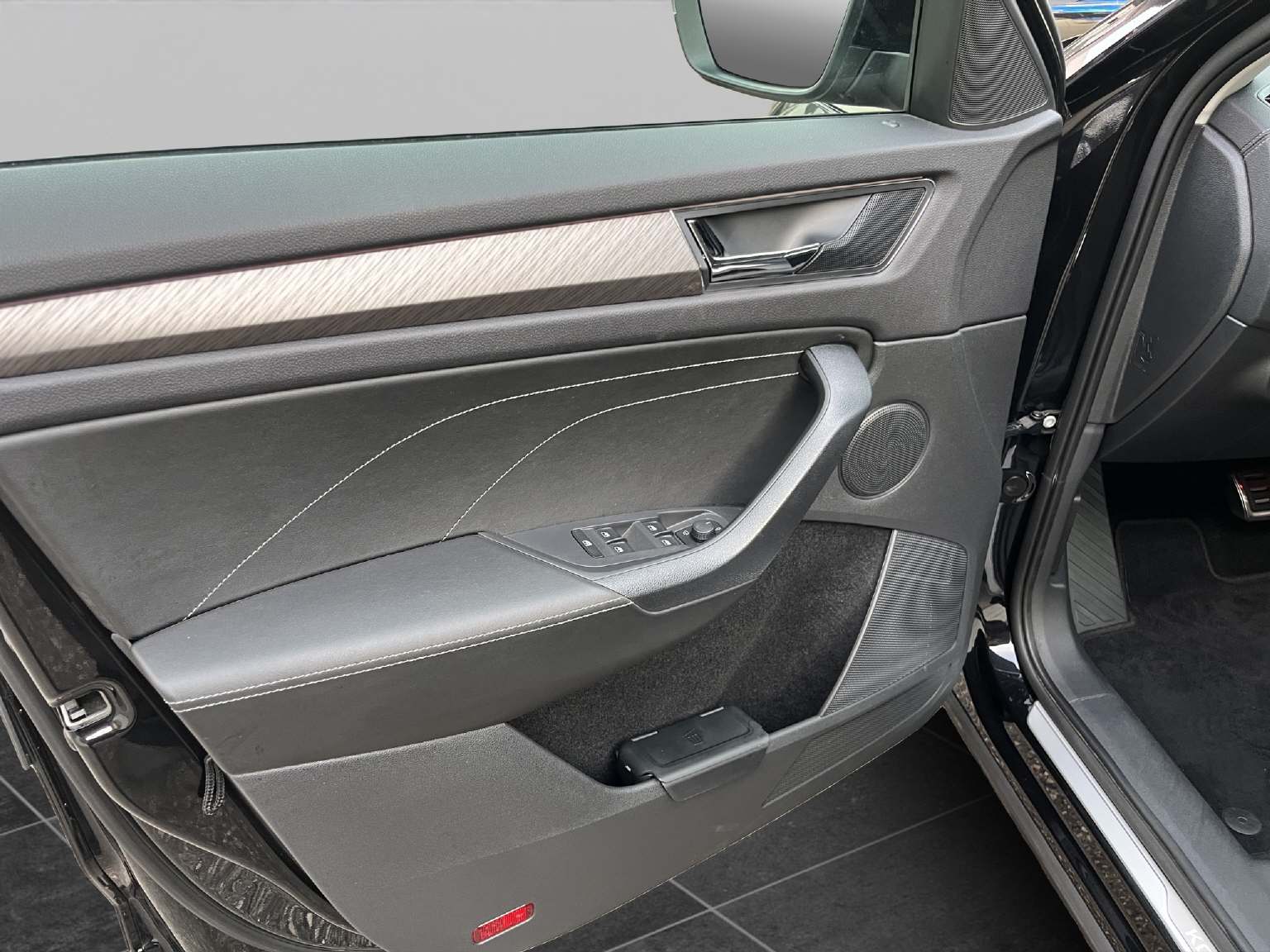 SKODA Kodiaq 2.0 TDI 200 Style DSG-image-11
