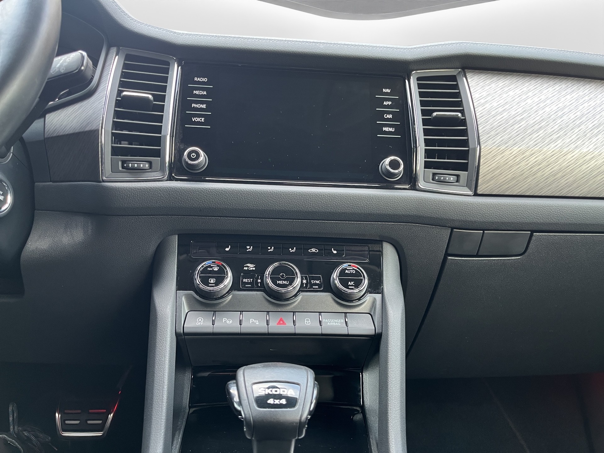 SKODA Kodiaq 2.0 TDI 200 Style DSG-image-18