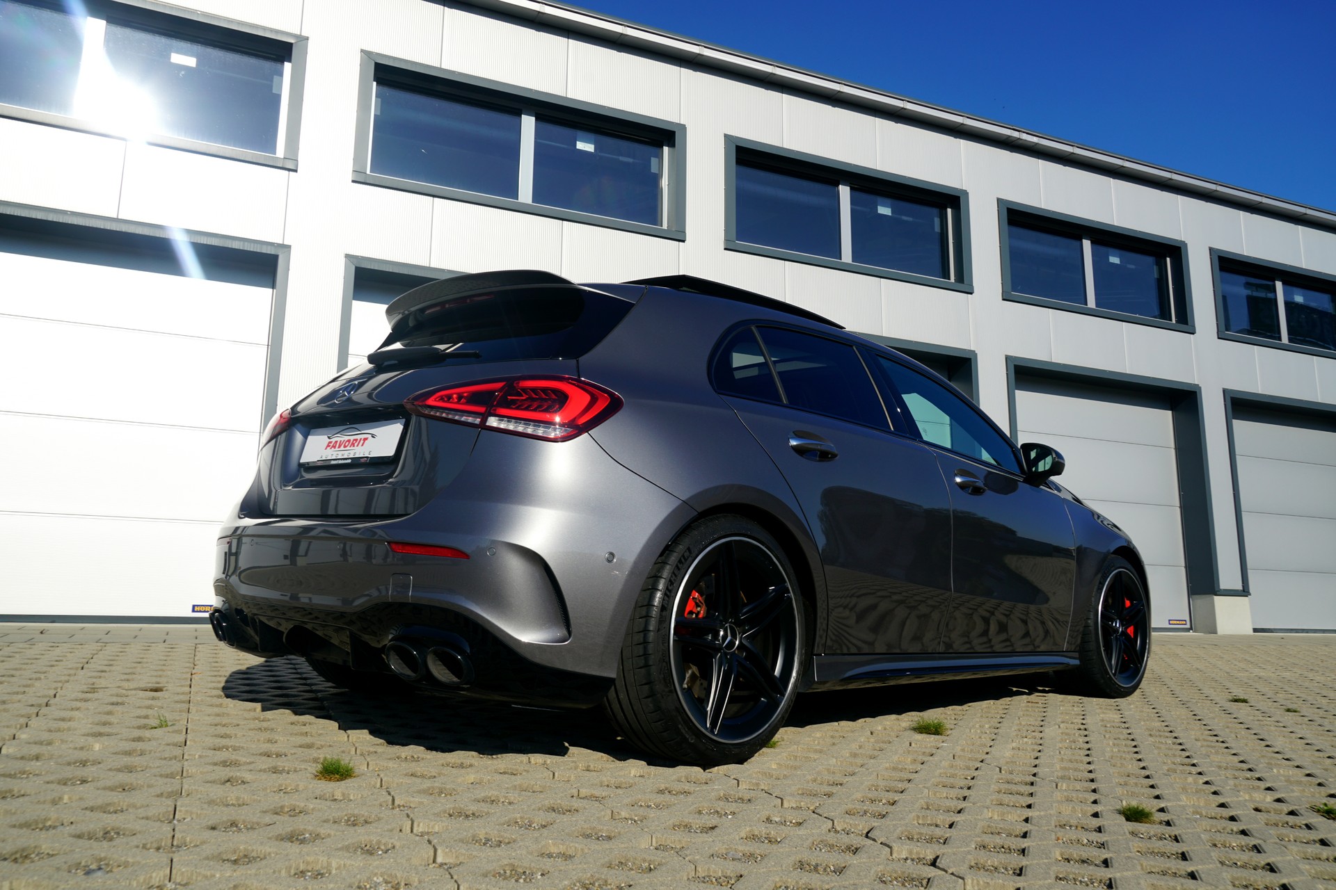 MERCEDES-BENZ A 45 S AMG 4Matic+ Speedshift (CH)-image-9