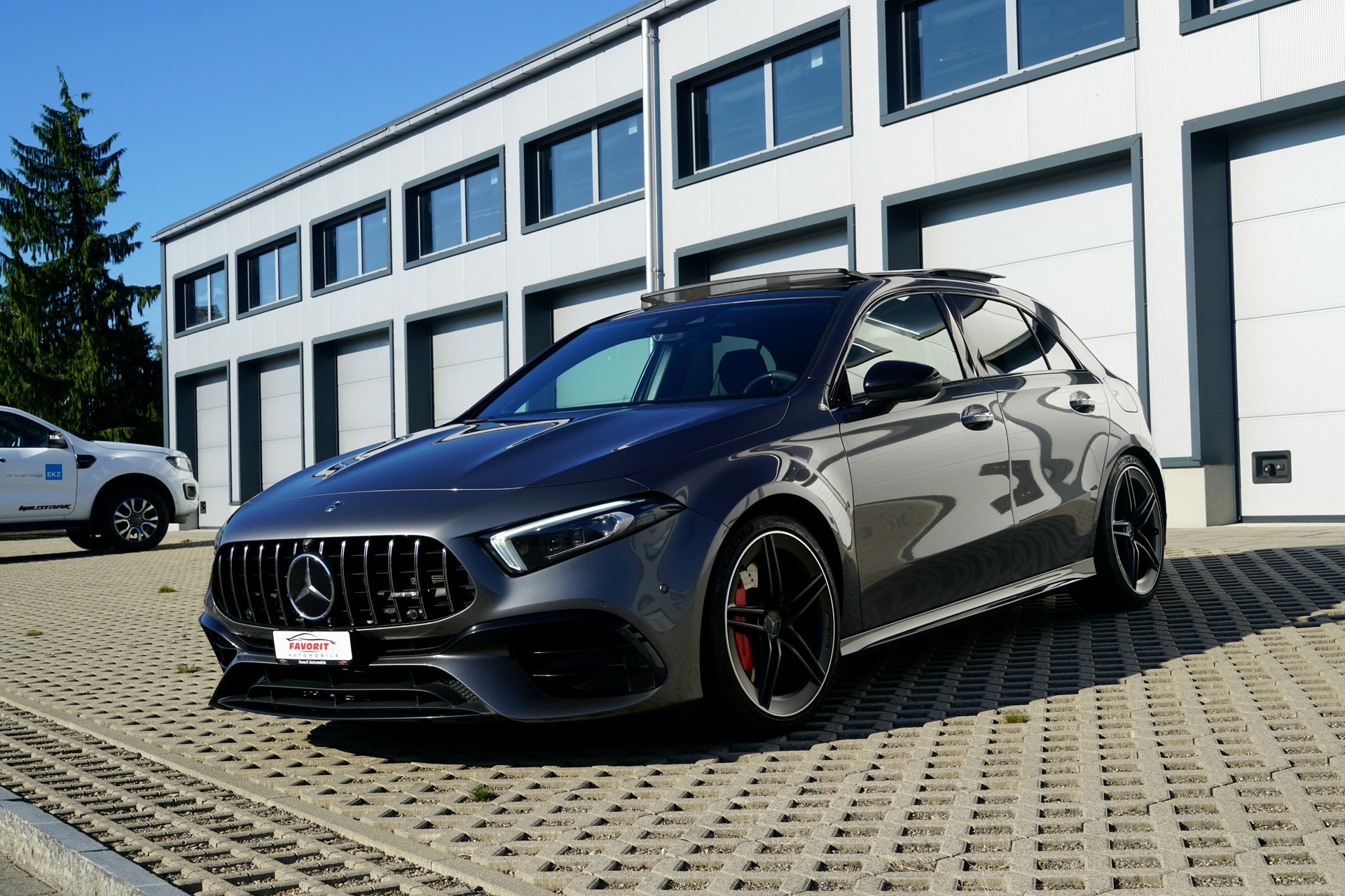 MERCEDES-BENZ A 45 S AMG 4Matic+ Speedshift (CH)-image-8