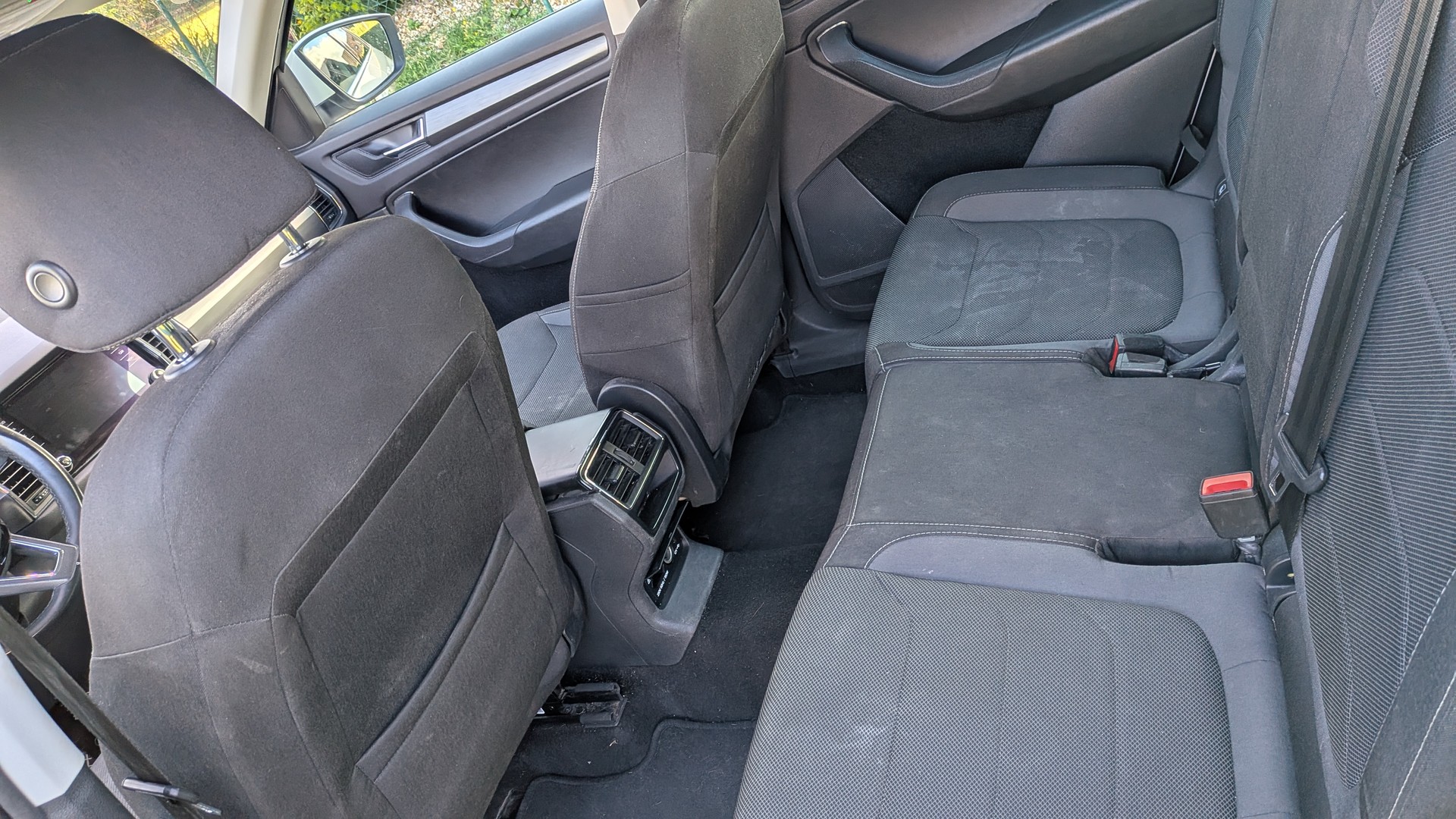 SKODA 2.0 TDI Ambition-image-3