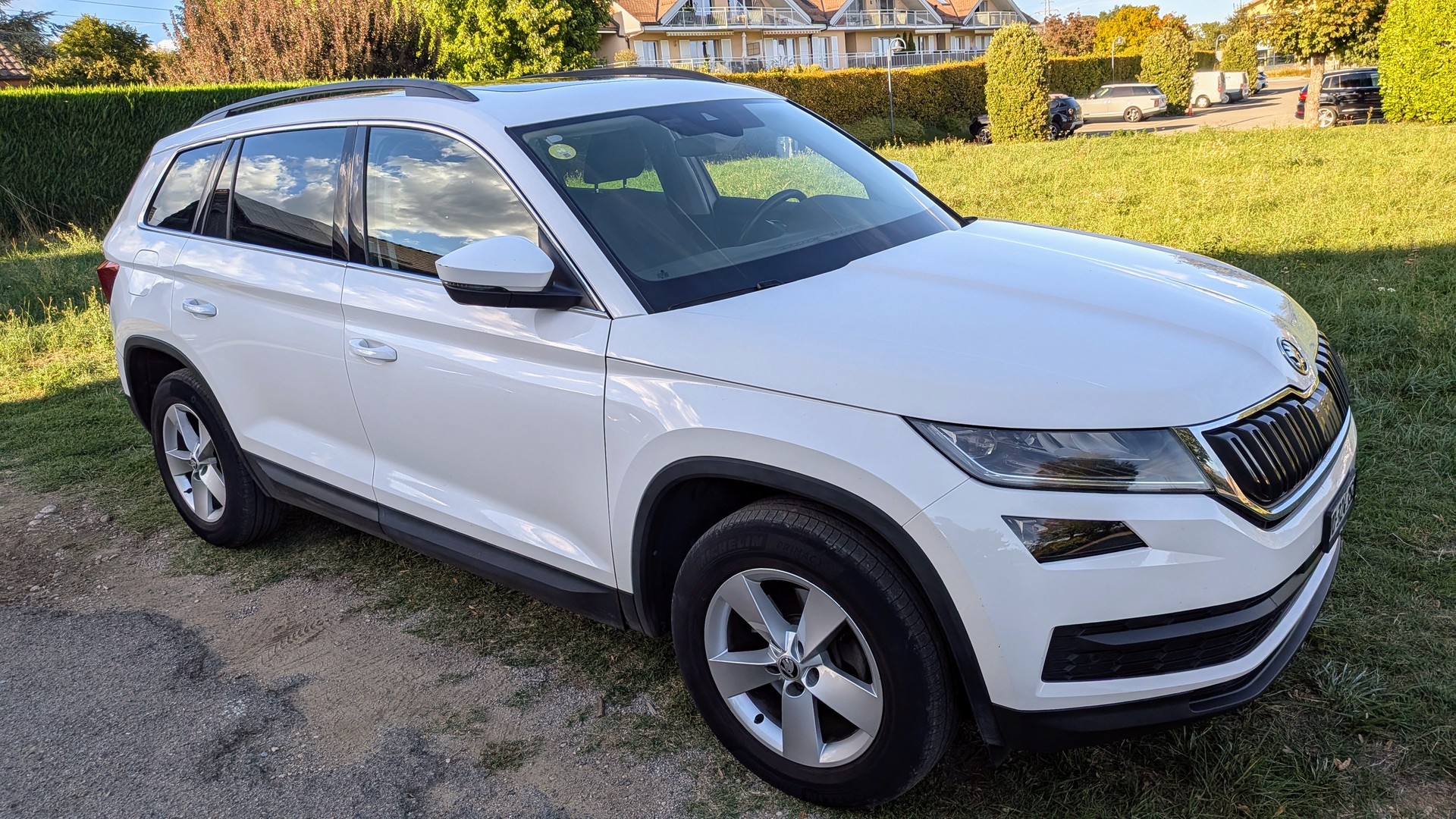 SKODA 2.0 TDI - 4x4 - 7 places-image-1