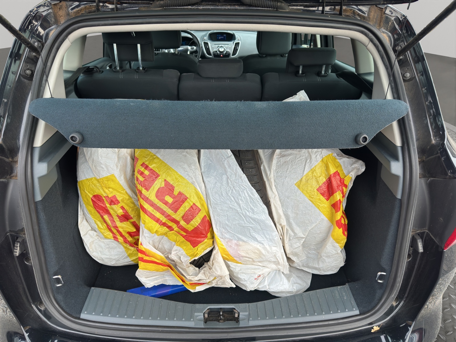 FORD C-Max 1.6 SCTi Titanium-image-17