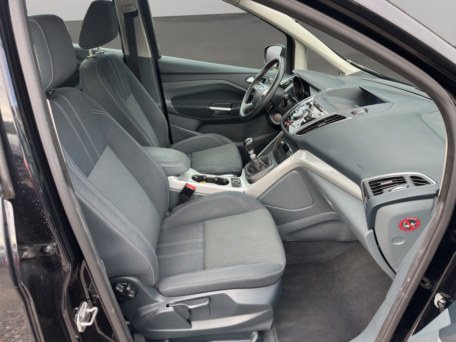 FORD C-Max 1.6 SCTi Titanium-image-11