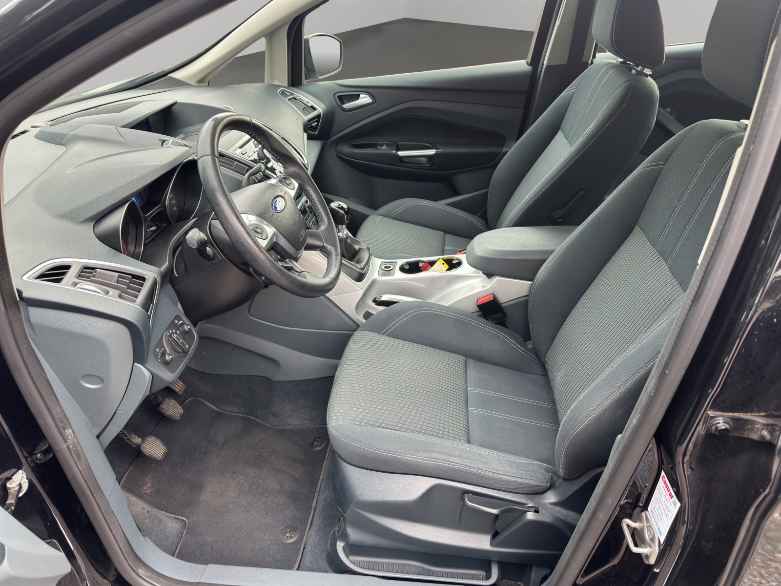 FORD C-Max 1.6 SCTi Titanium-image-7