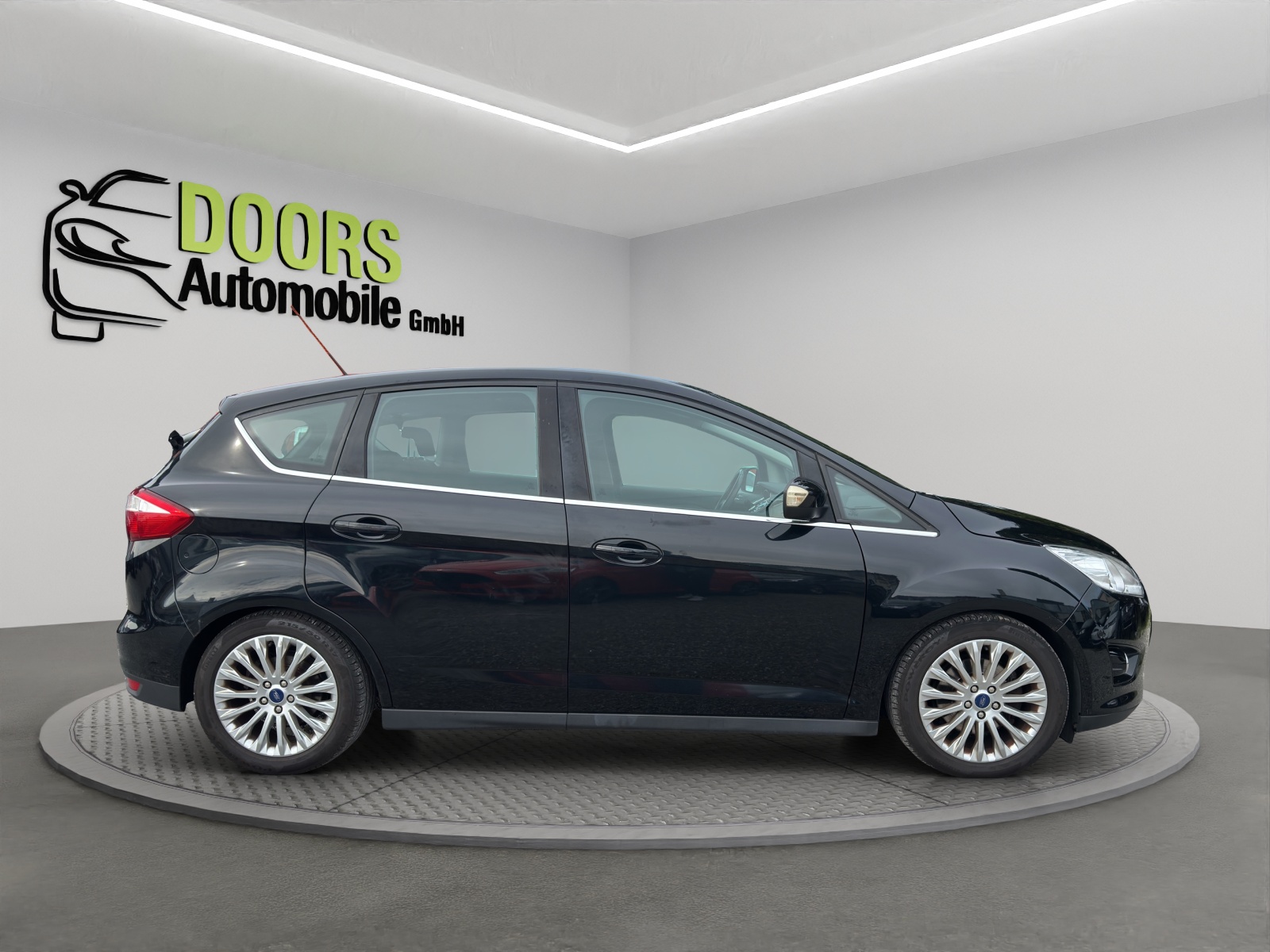 FORD C-Max 1.6 SCTi Titanium-image-6