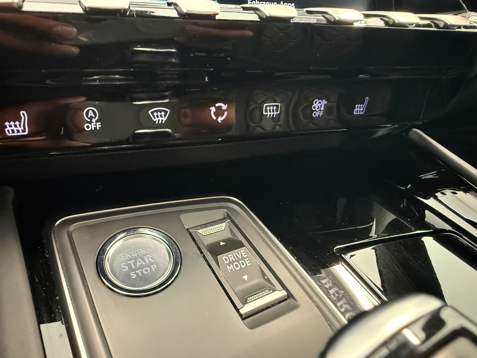 PEUGEOT 508 SW 2.0 Blue HDI GT Line EAT8 Ab 250.- pro Monat Sitzheizung vorne und hinten-image-19