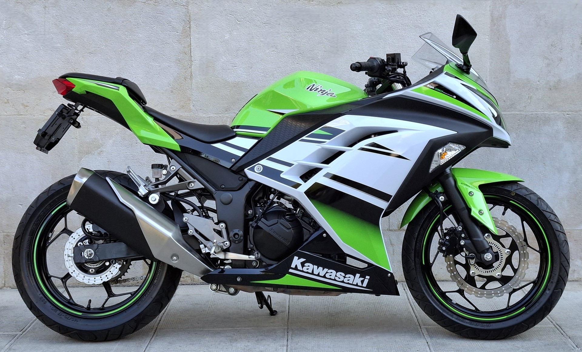 KAWASAKI Ninja 300 ABS