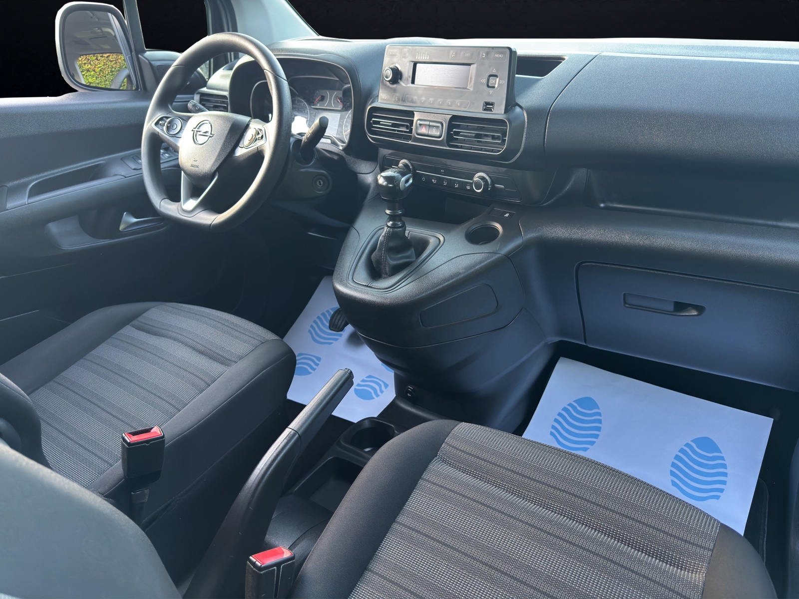 OPEL Combo Life 1.5 7-Sitzer Diesel | 130 PS | Frisch ab MFK & Service“ Garantie.-image-9