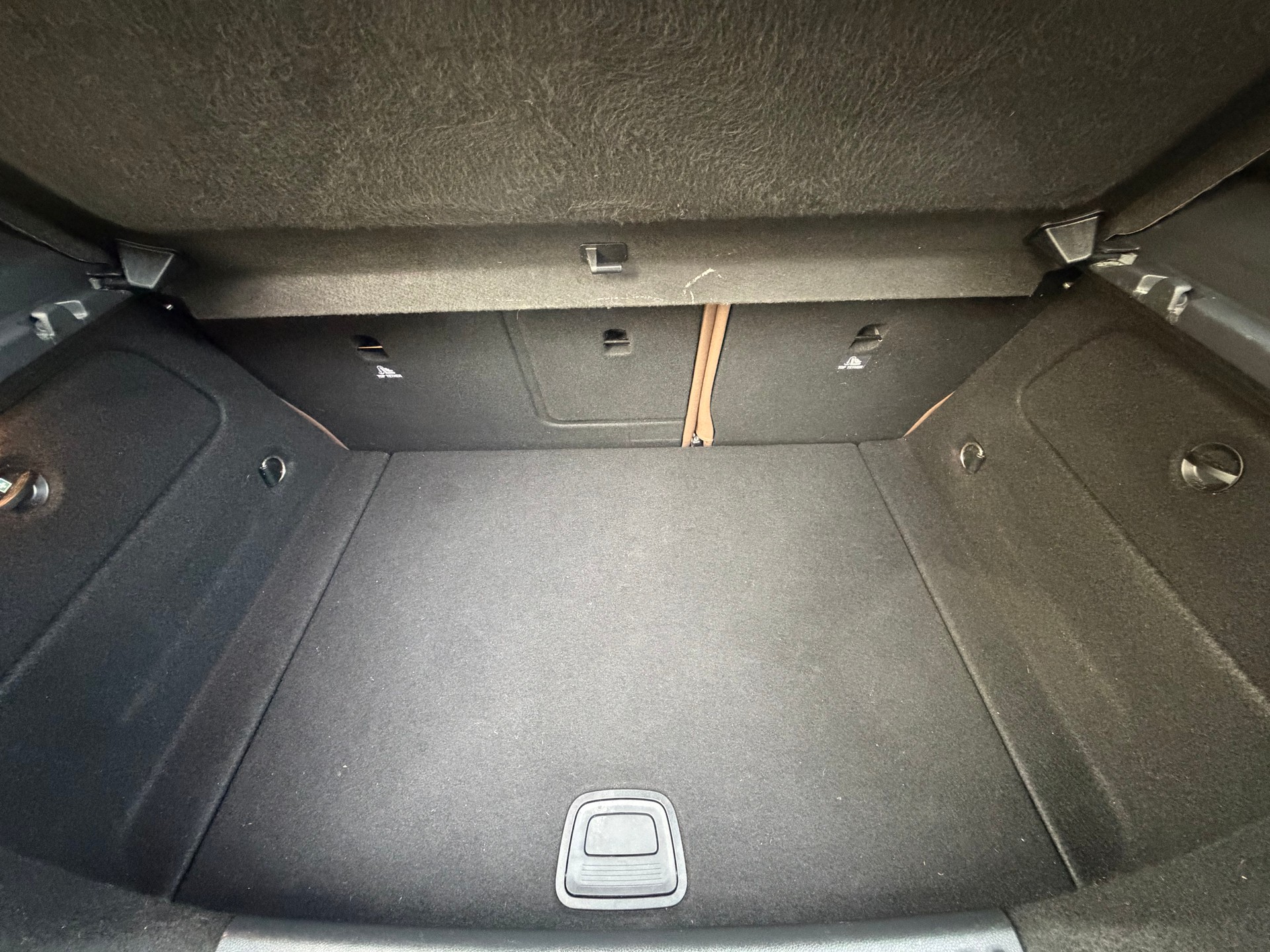 MERCEDES-BENZ A 220 CDI 4Matic 7G-DCT-image-17