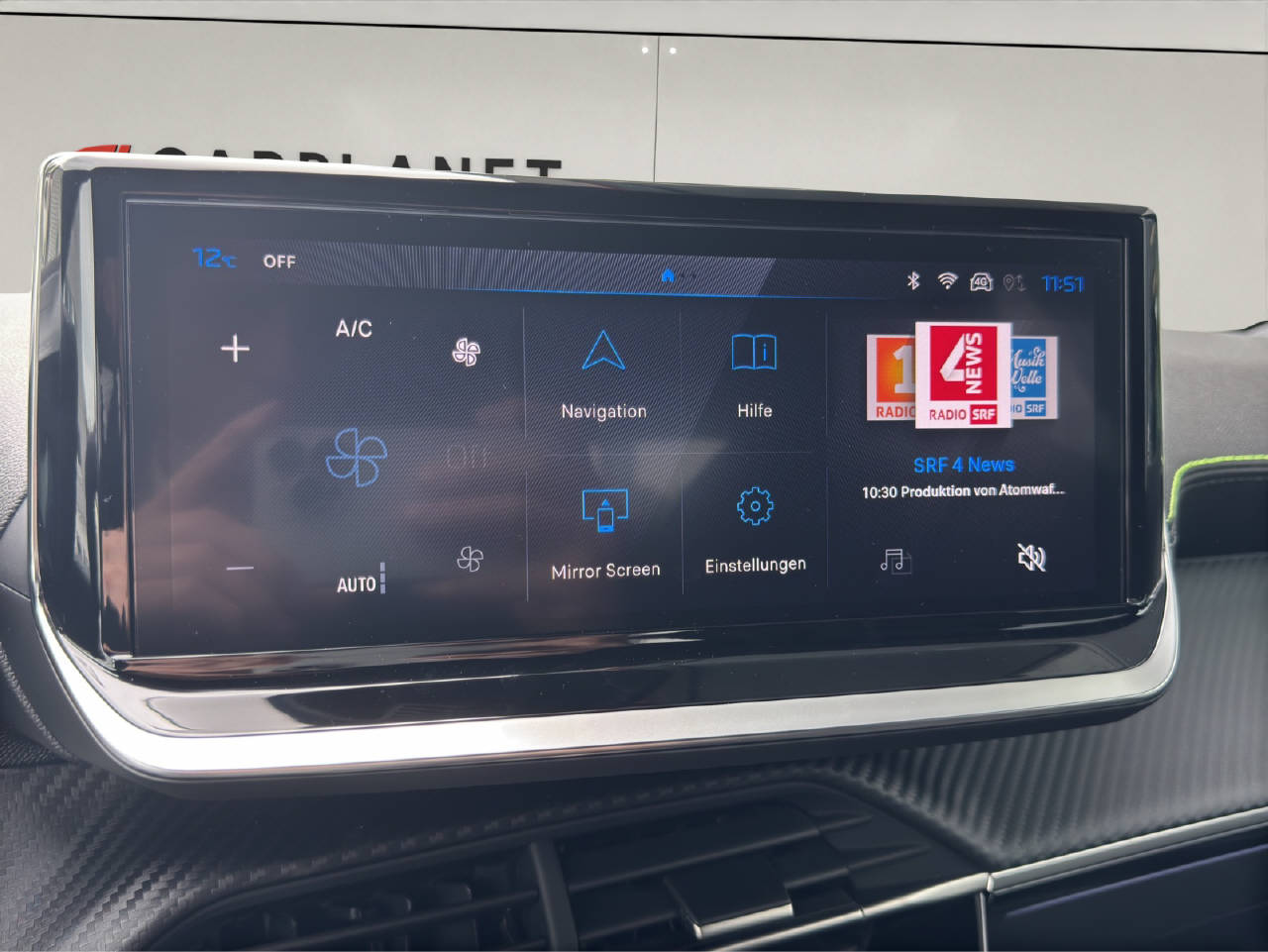PEUGEOT 2008 1.2 Hybrid 145 GT-image-5