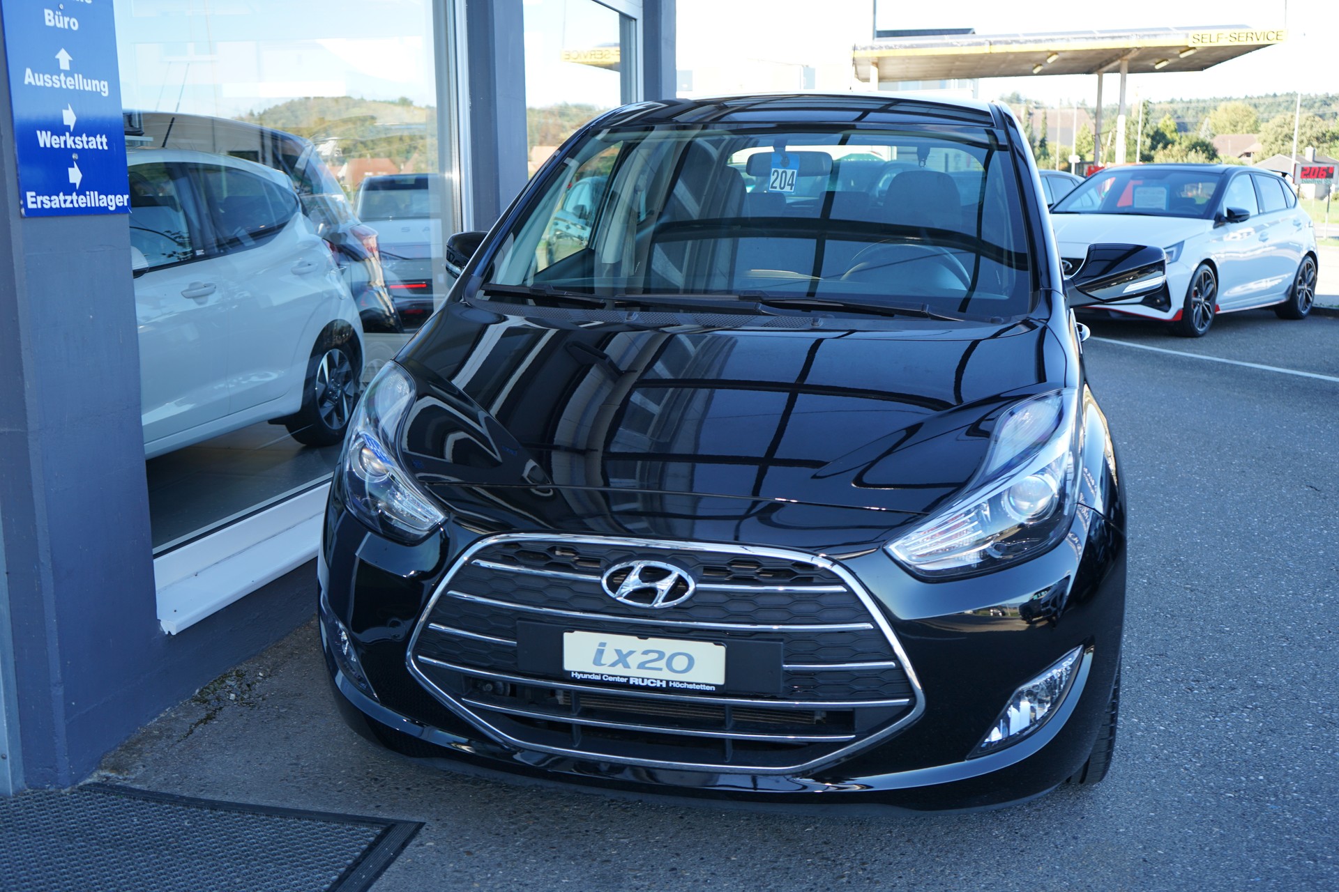 HYUNDAI iX20 1.6 Amplia Automatic-image-2