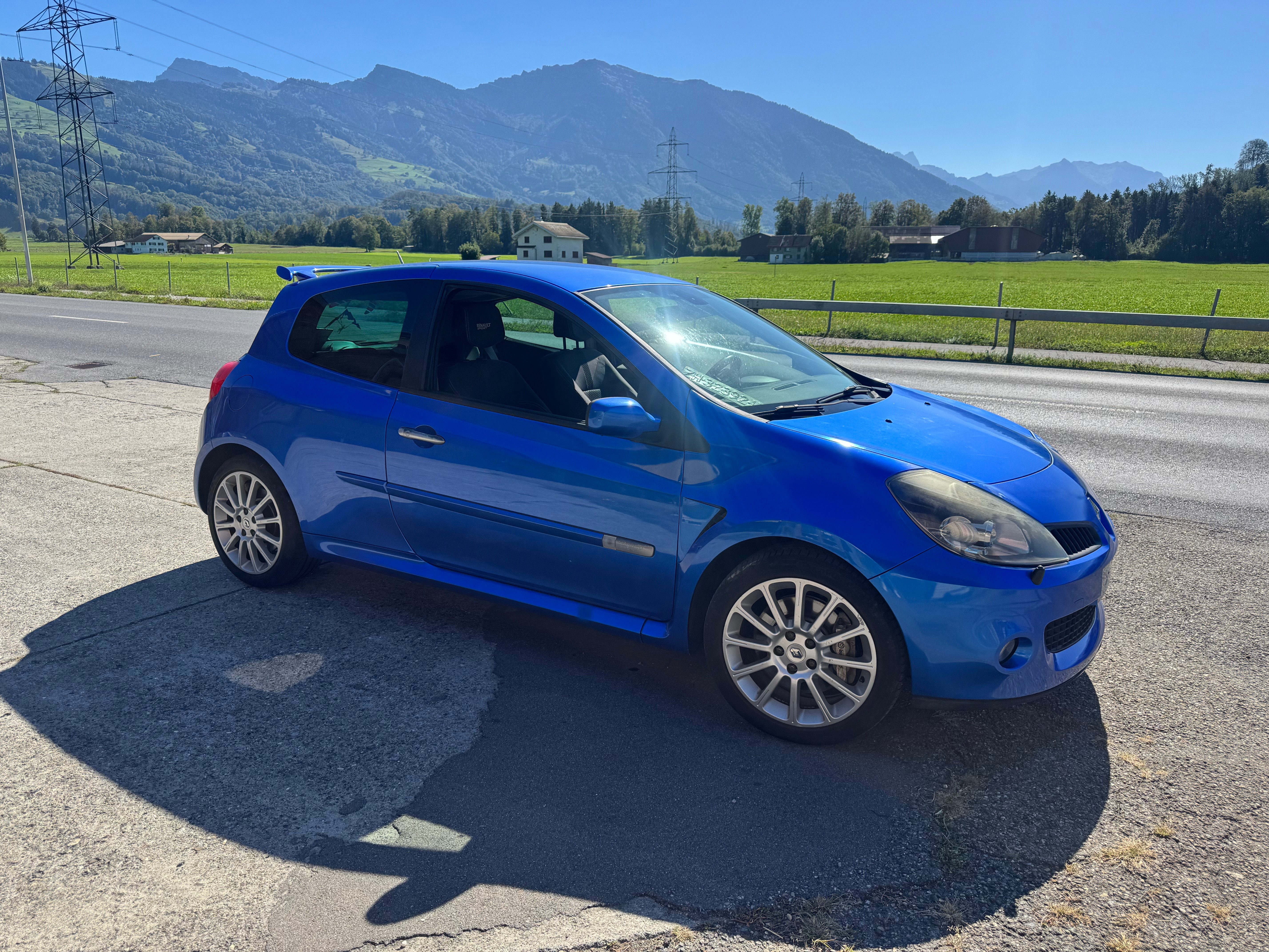Car photo