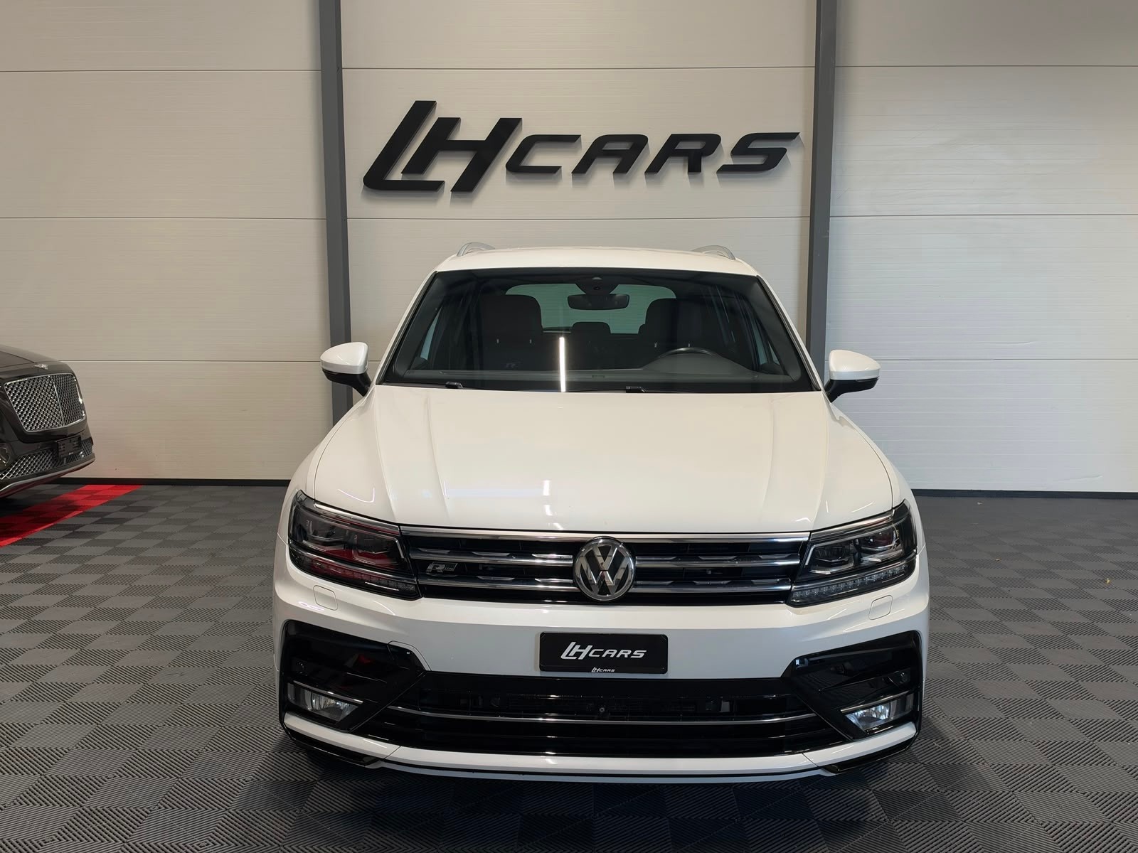 VW Tiguan 2.0TSI Highline 4Motion DSG-image-6