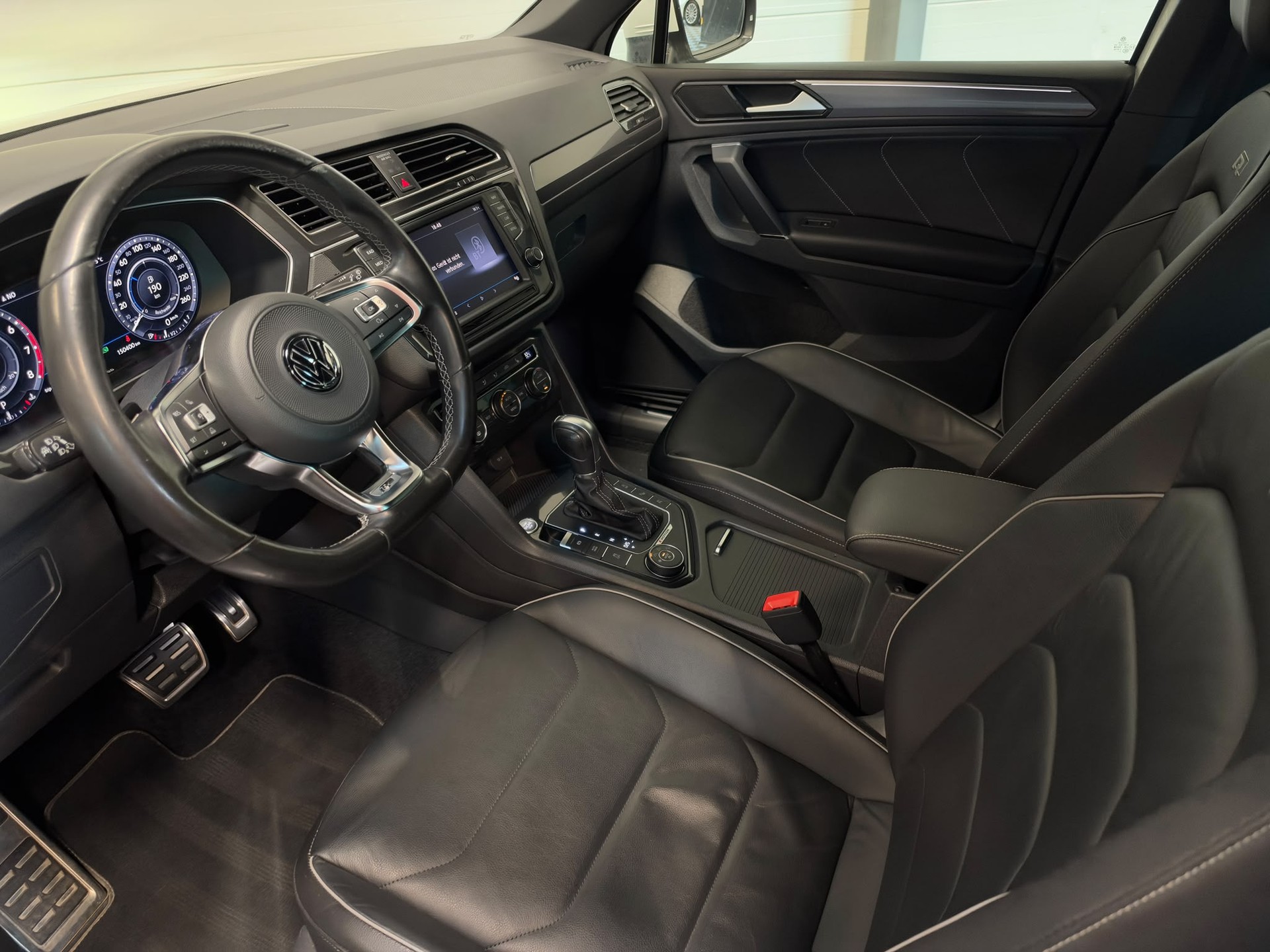 VW Tiguan 2.0TSI Highline 4Motion DSG-image-8
