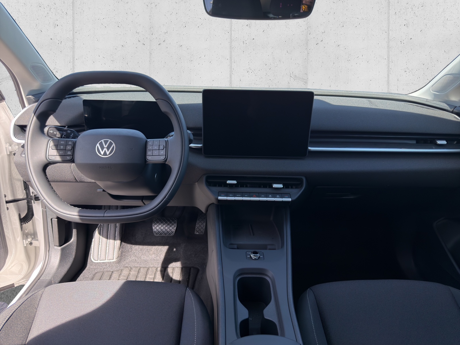 VW ID.Polo 52 kWh Life Edition One-image-13