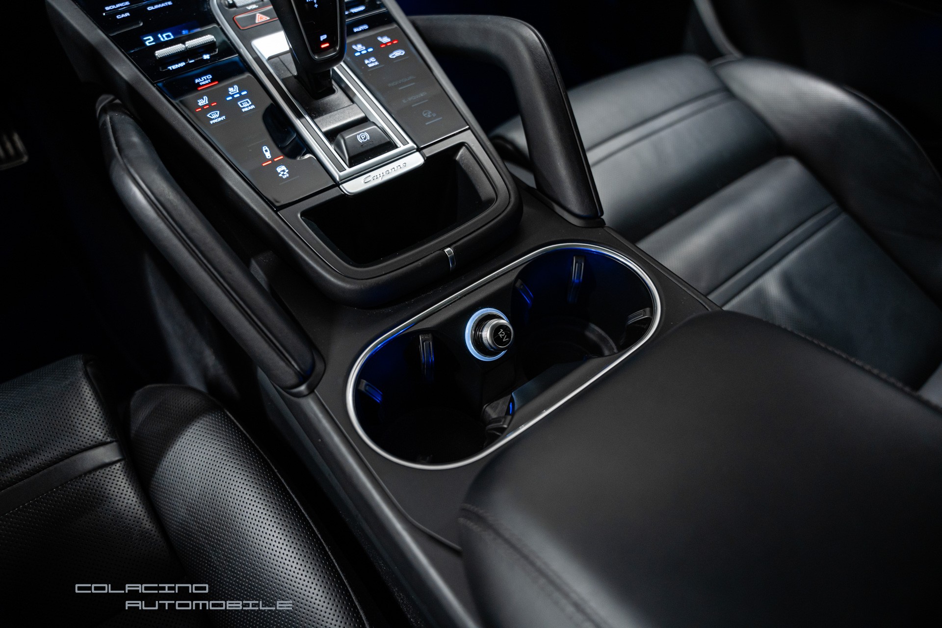 PORSCHE Cayenne S-image-30