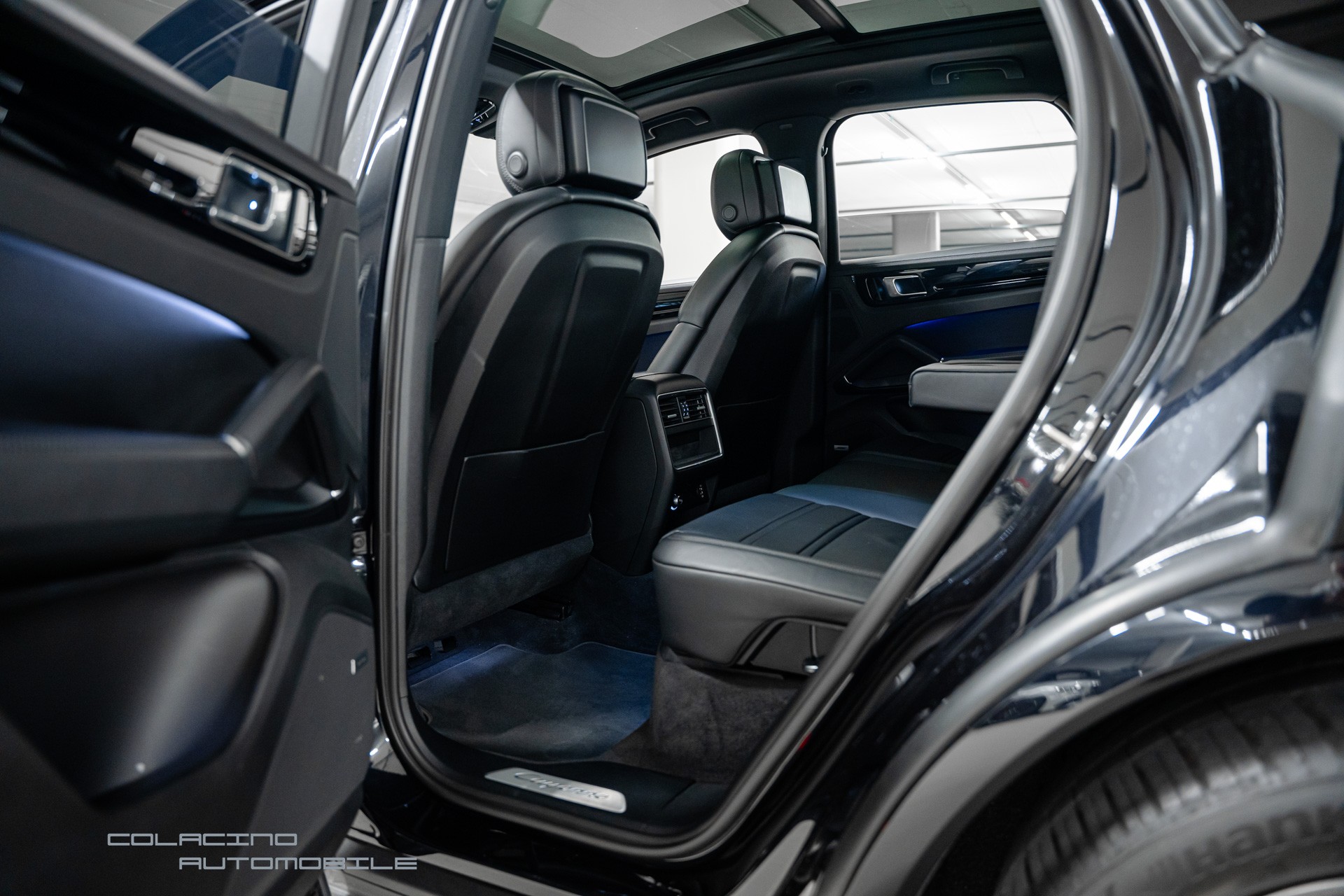PORSCHE Cayenne S-image-15