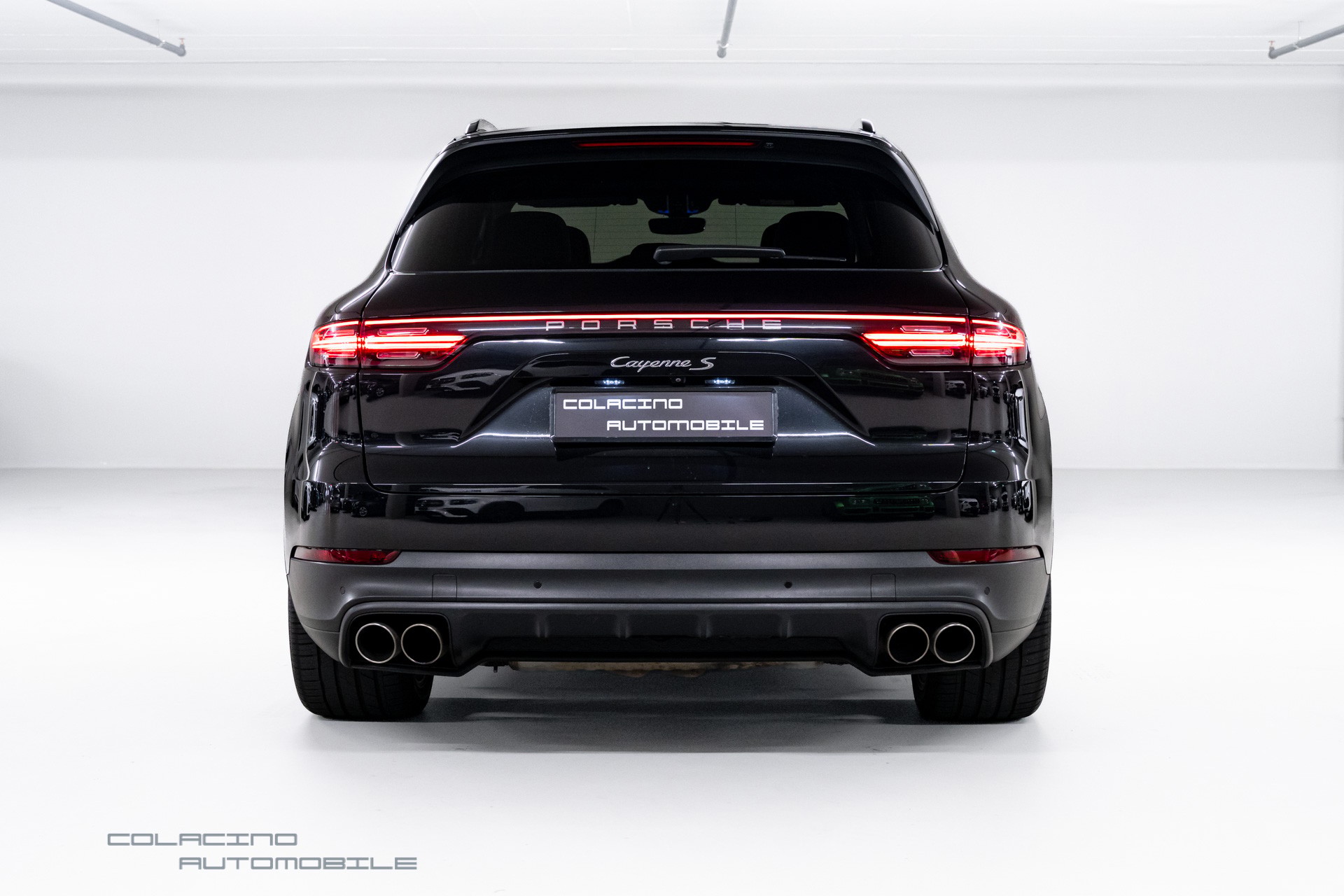 PORSCHE Cayenne S-image-5
