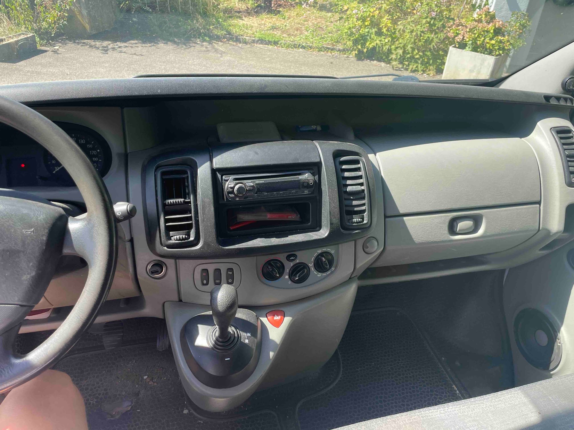 RENAULT 2.5 dCi 146 DPF Q.-image-4