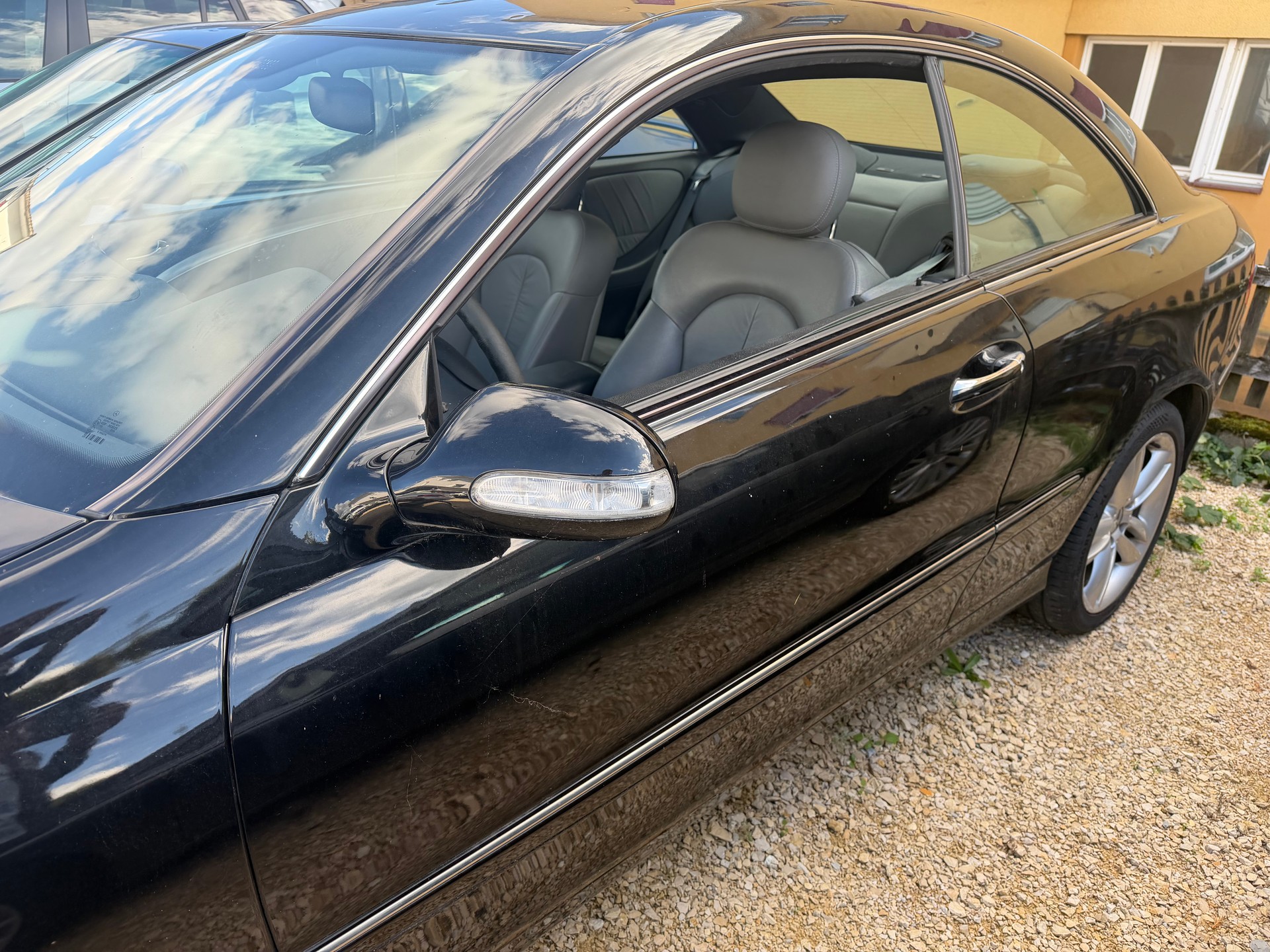 MERCEDES-BENZ CLK 350 Avantgarde 7G-Tronic-image-4