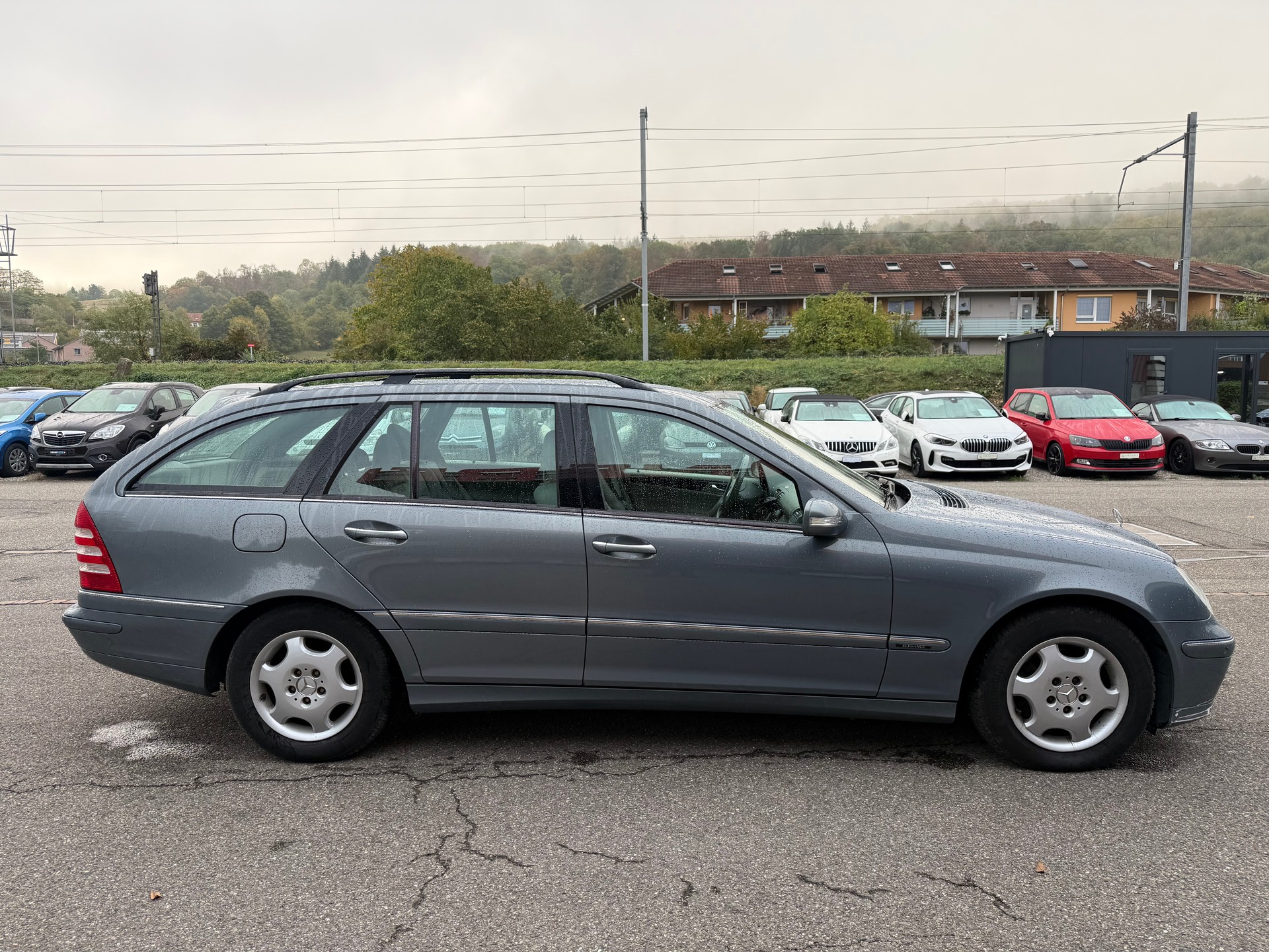 MERCEDES-BENZ C 220 CDI Classic-image-3