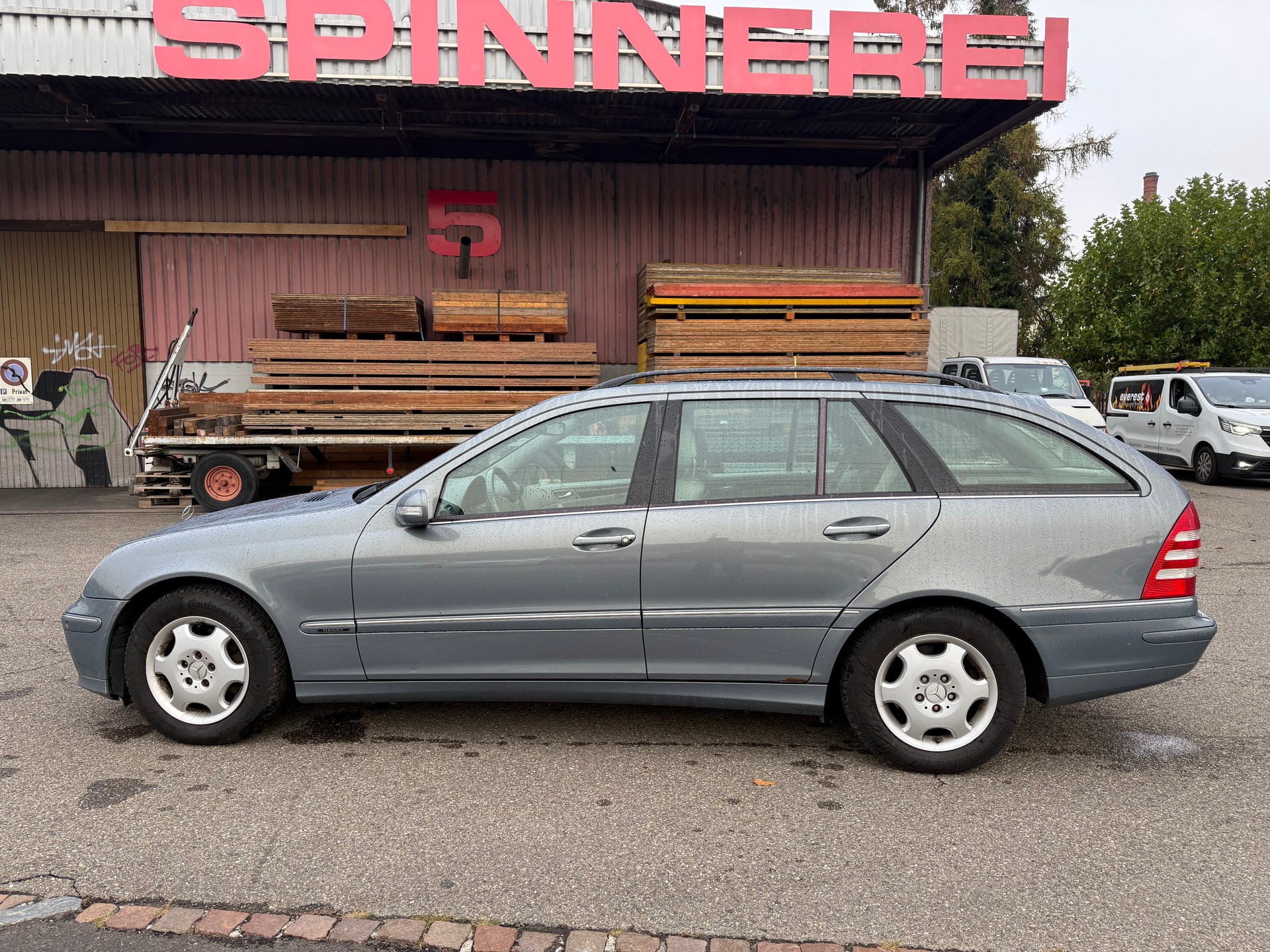 MERCEDES-BENZ C 220 CDI Classic-image-7