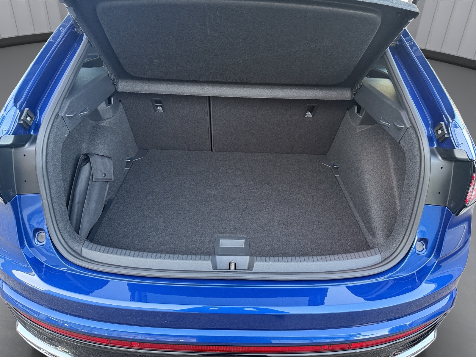 VW Taigo 1.5 TSI R-Line United DSG-image-13