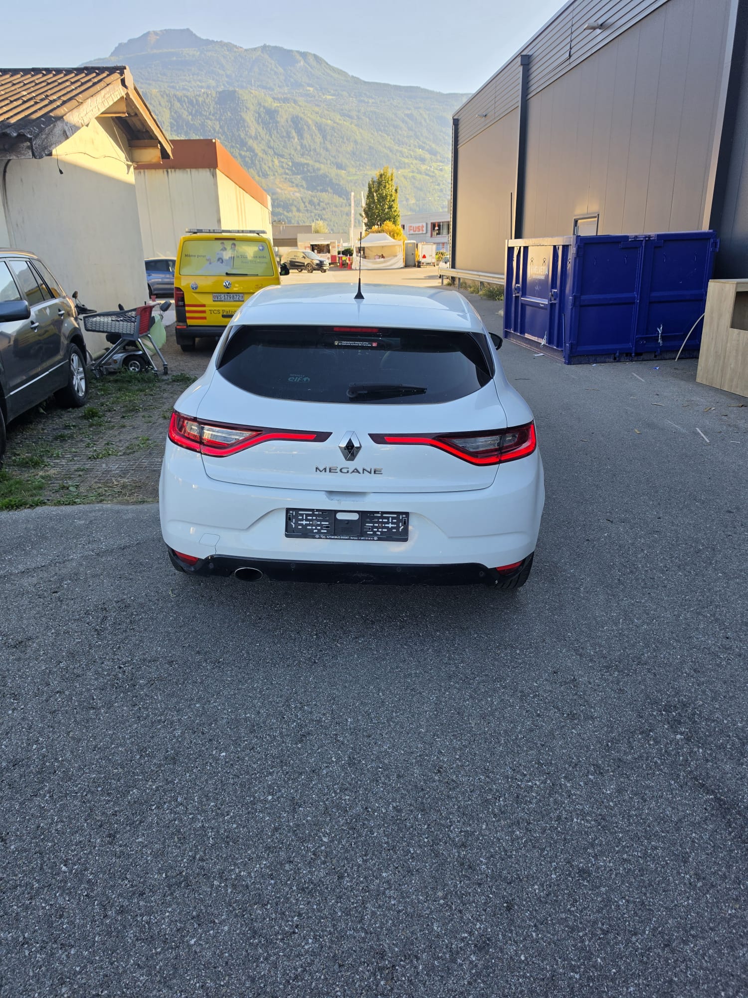 RENAULT Mégane 1.2 16V Turbo GT Line-image-10